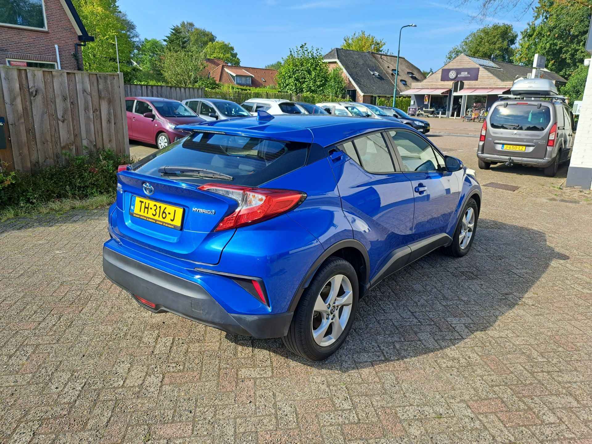 Toyota C-HR 1.8 Hybrid Active - 4/21