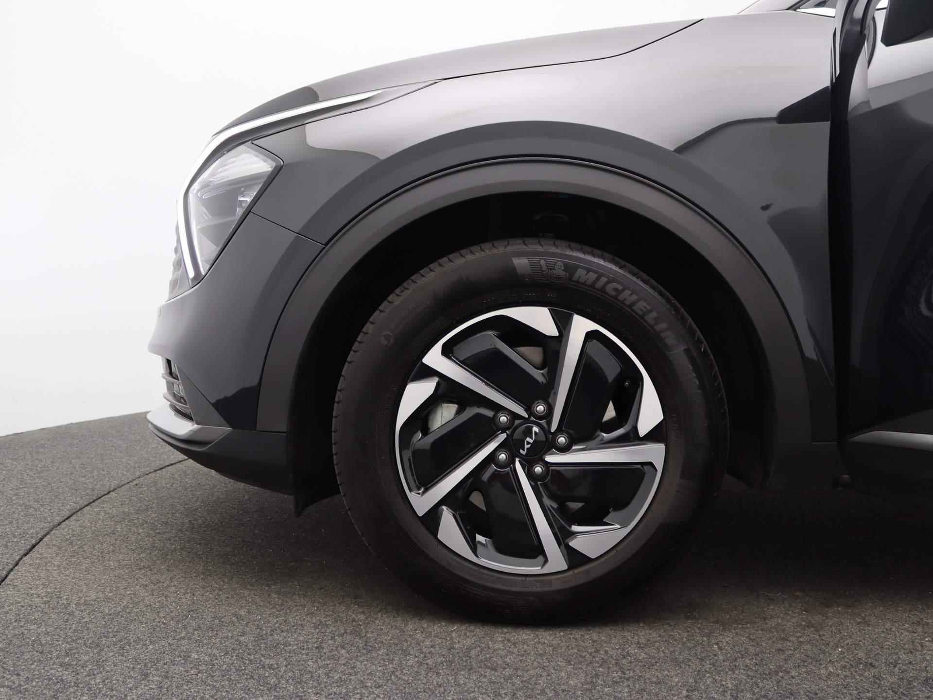 Kia Sportage 1.6 T-GDi Hybrid DynamicLine | Navigatie | Lichtmetalen velgen | Climate Control | Camera | Parkeersensoren - 16/45