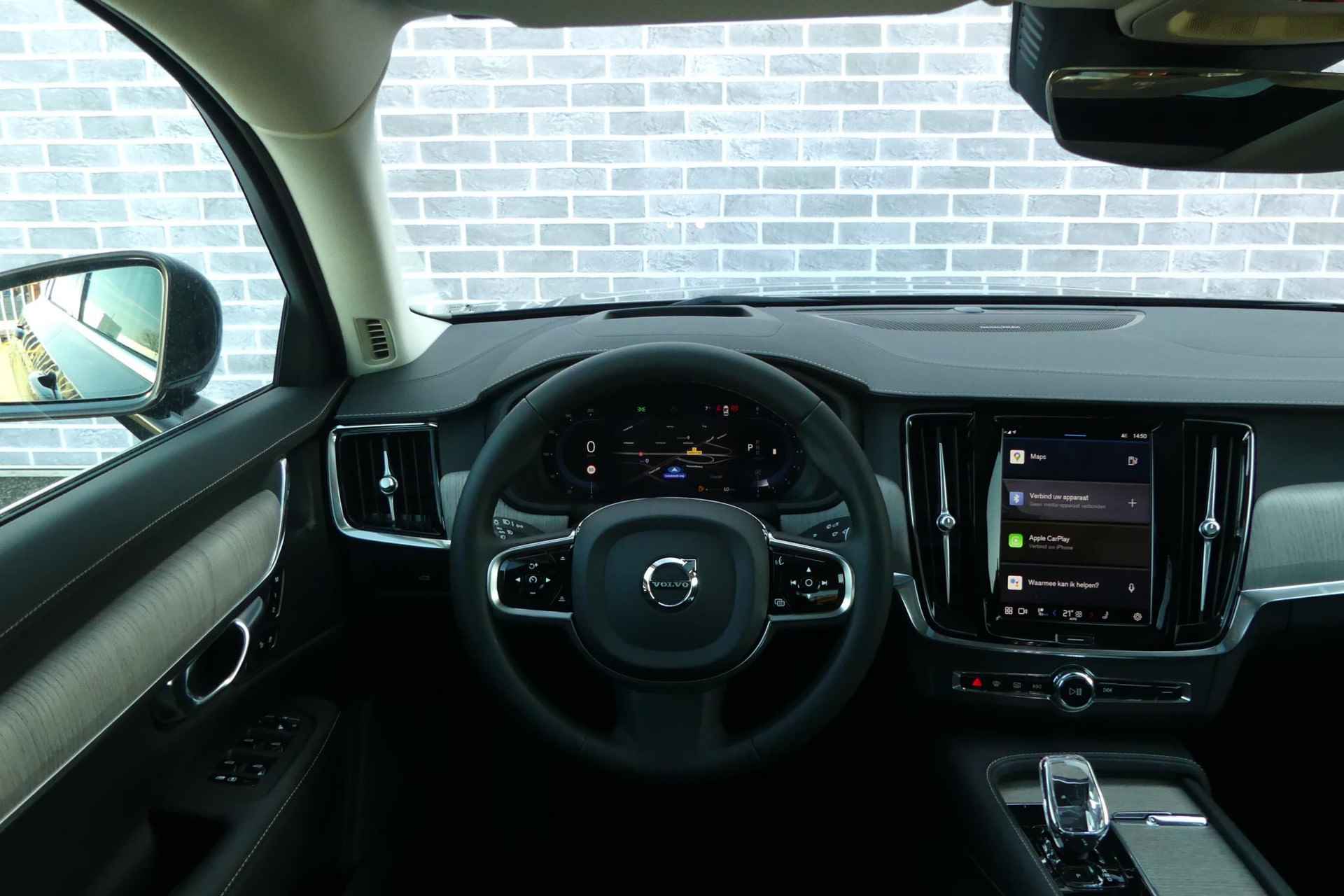 Volvo S90 B5 Automaat Ultimate Bright | Voorstoelen geventileerd en massagefunctie | Google Maps | Head-up Display | Elektrisch glazen schuifdak - 29/32
