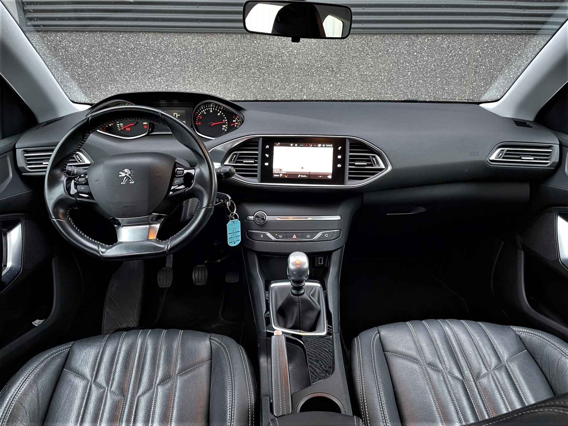 Peugeot 308 SW 1.5 BlueHDi 130pk vol-leder/Apple Carplay/Led - 2/25