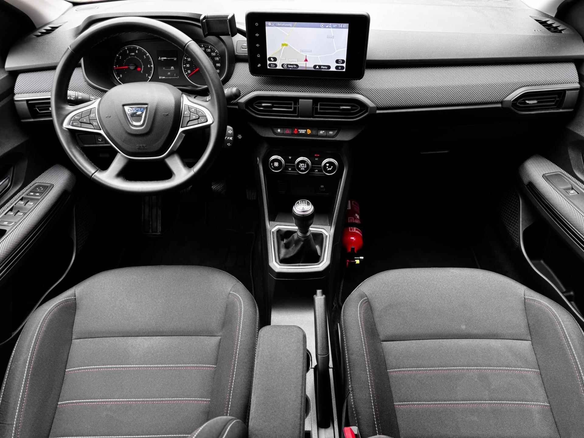 Dacia Jogger 1.0 TCe Extreme 7p. / 110 PK / Navigatie + Camera / Climate Control / Cruise control - 4/46