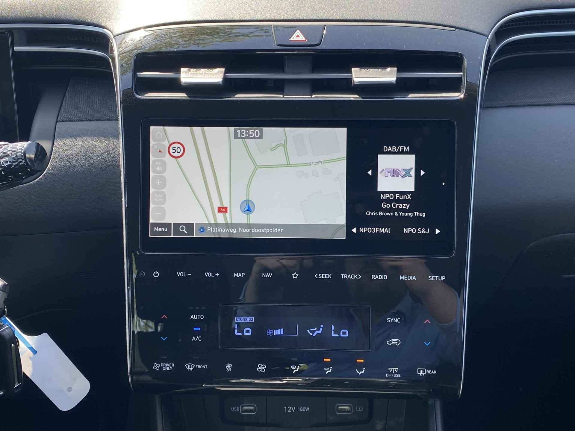 Hyundai Tucson 1.6 T-GDI PHEV Comfort 4WD | Apple Carplay/Android Auto | Achteruitrijcamera | Cruise control adaptief | LED | DAB | Stoelverwarming | - 15/38