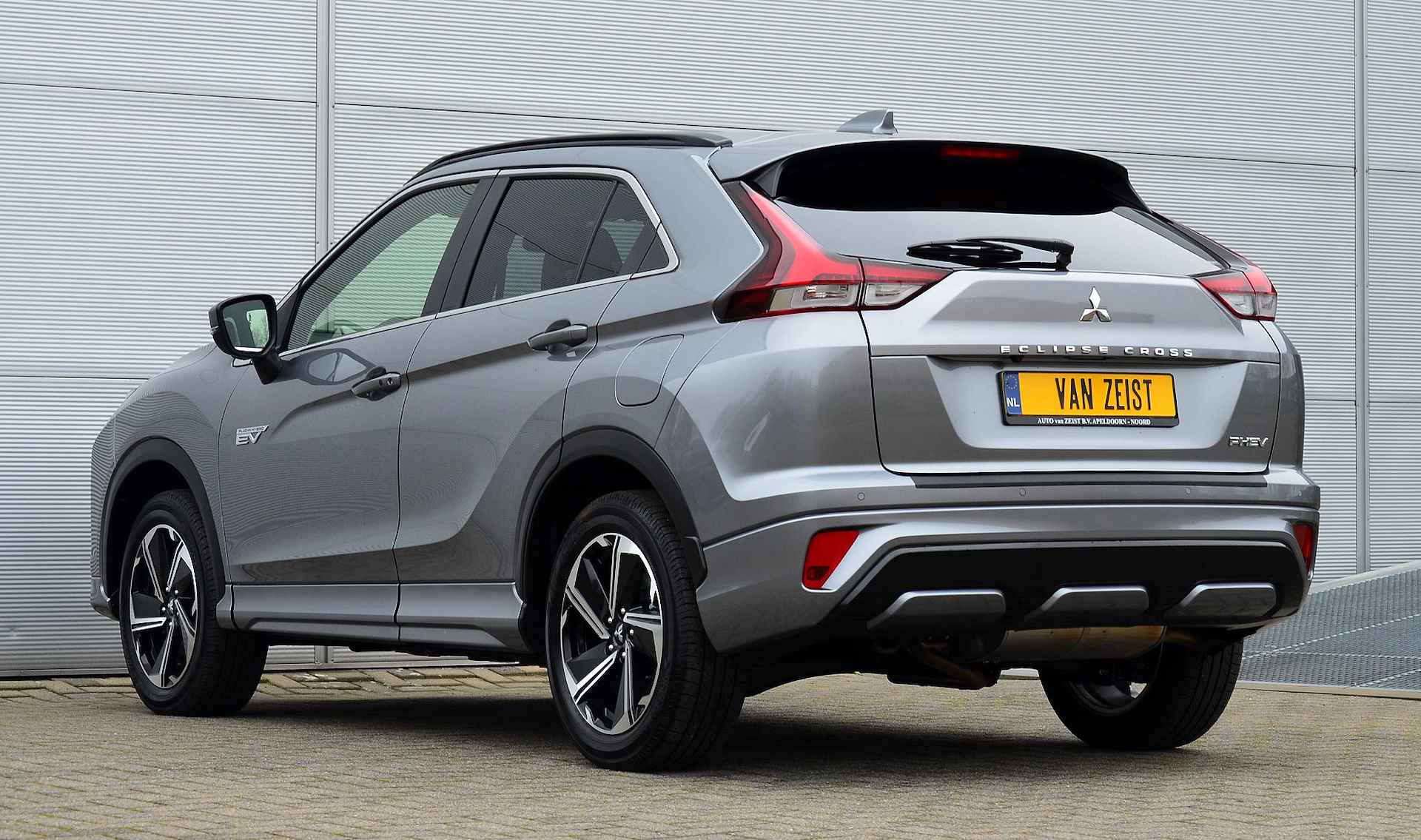 Mitsubishi Eclipse Cross PHEV 2.4 EXECUTIVE 4WD | PLUG IN HYBRID | ADAPTIEF CRUISE | TREKHAAK 1500KG | FABRIEKSGARANTIE TOT 31-03-2031* | ALL-IN RIJKLAARPRIJS - 9/51