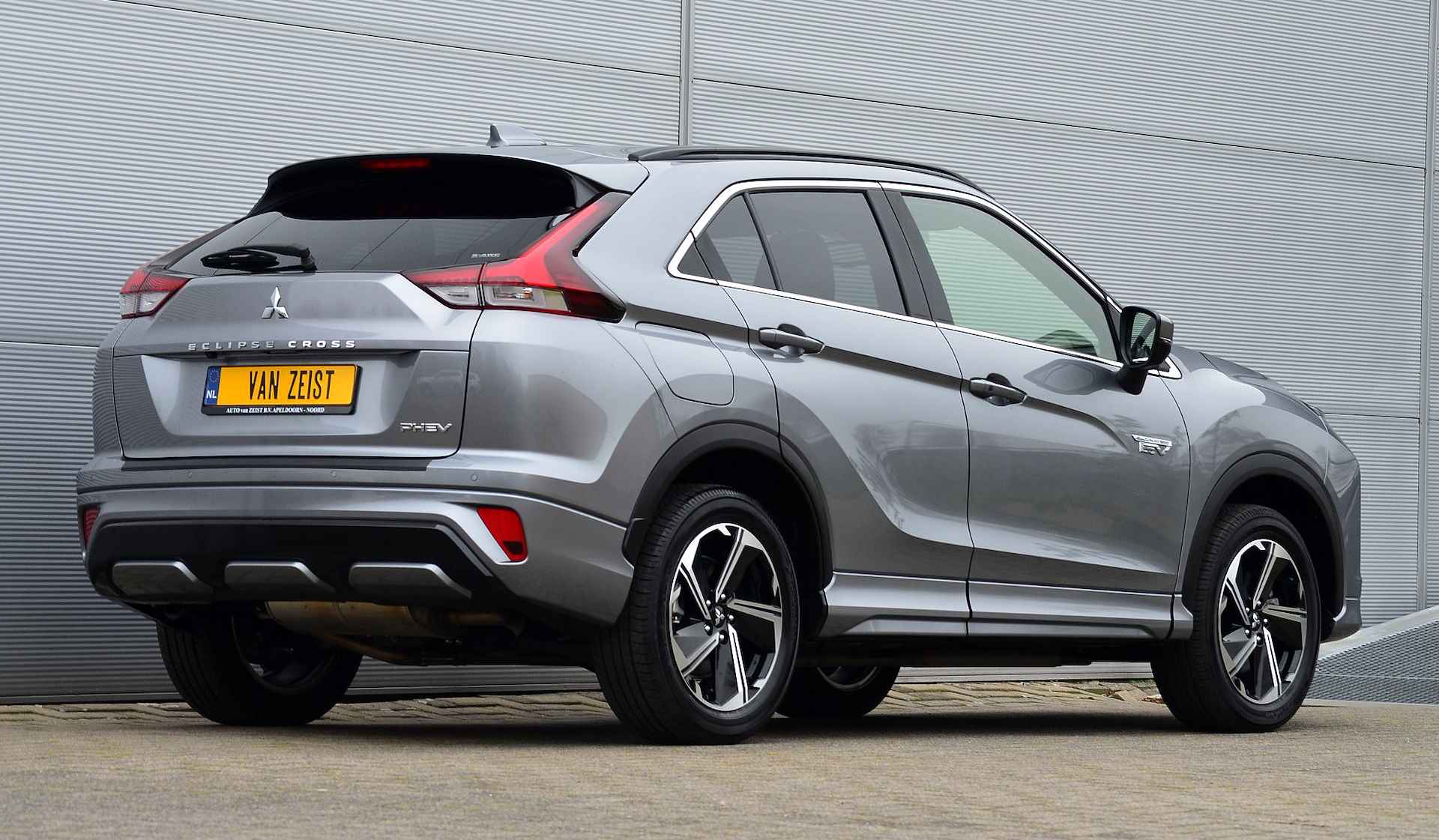 Mitsubishi Eclipse Cross PHEV 2.4 EXECUTIVE 4WD | PLUG IN HYBRID | ADAPTIEF CRUISE | TREKHAAK 1500KG | FABRIEKSGARANTIE TOT 31-03-2031* | ALL-IN RIJKLAARPRIJS - 11/51