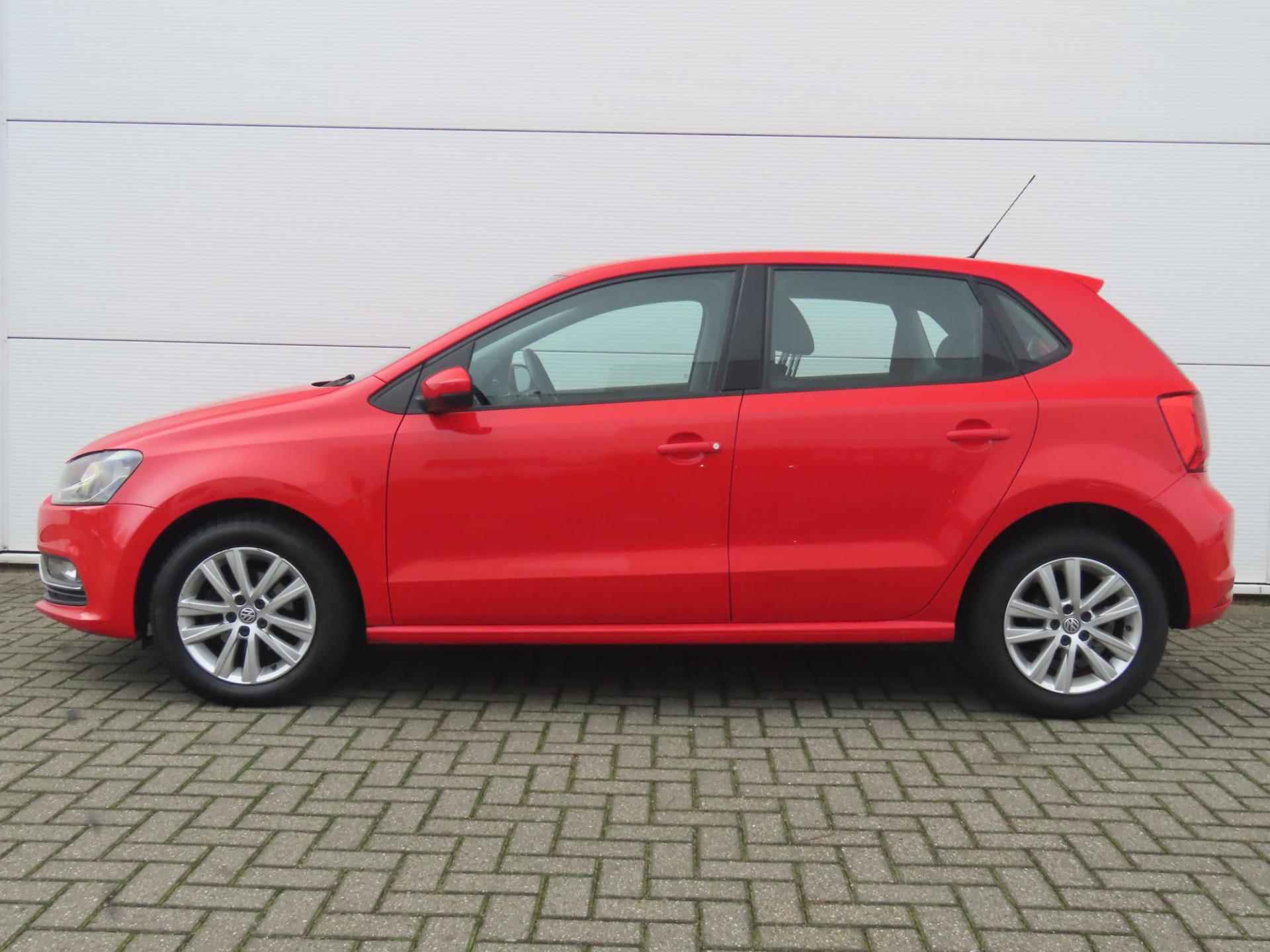 Volkswagen Polo 1.2 TSI Highline - 6/27