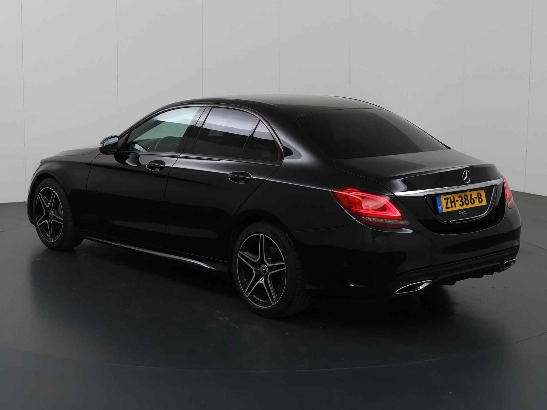 Mercedes-Benz C-klasse 160 Business Solution AMG Upgrade Edition | Night Pakket | Sportstoelen | Camera | Groot Navigatie | Stoelverwarming | Climate Control | Climate Control | LED | - 23/46