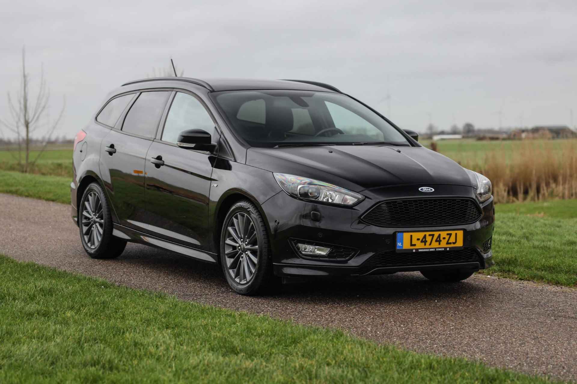 Ford Focus Wagon 1.5 Aut. 180 PK ST-Line ✅ Xenon ✅ Carplay ✅ Stoelverwarming - 36/37