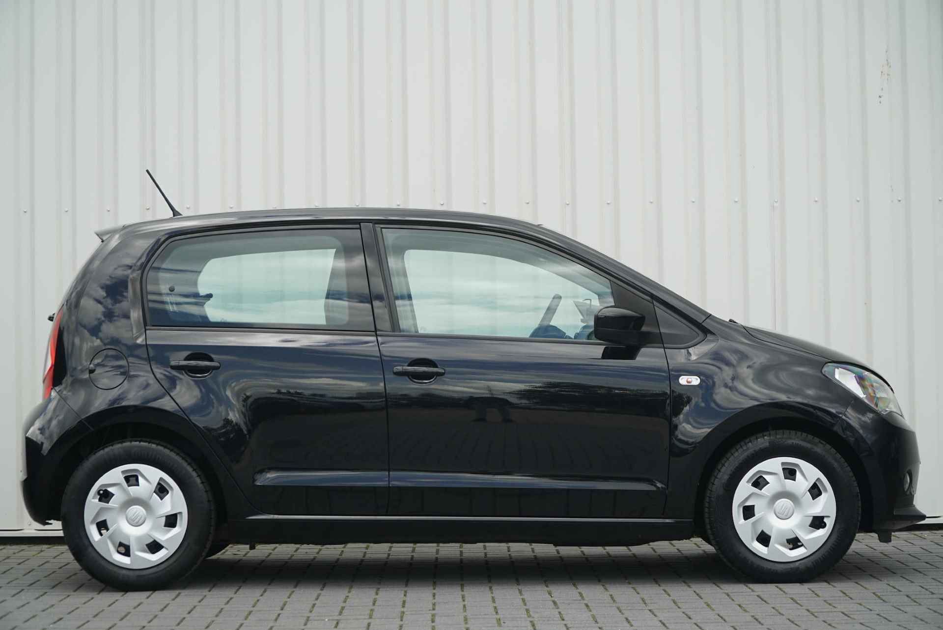 SEAT Mii 1.0 60pk Style Intense 5-drs | Airconditioning | Parkeersensor Achter - 3/25