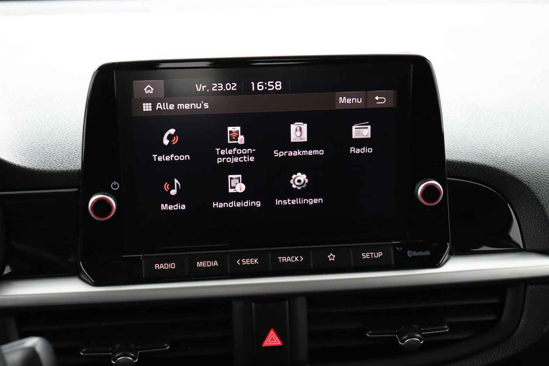 Kia Picanto 1.0 DPi DynamicLine - Airco - Apple/Android Carplay - Cruise Control - Achteruitrijcamera - - Fabrieksgarantie tot 2-2029 - 38/47