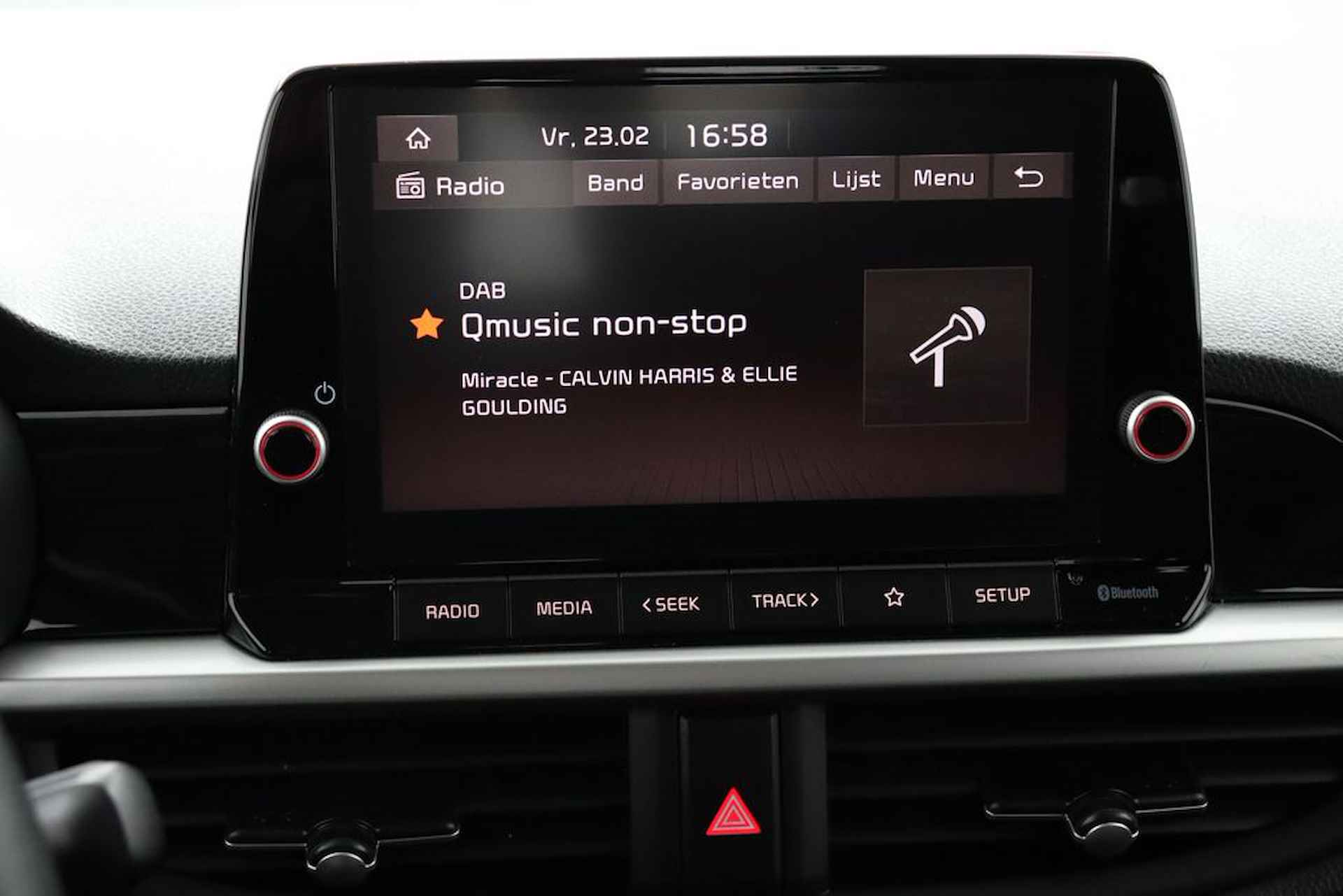 Kia Picanto 1.0 DPi DynamicLine - Airco - Apple/Android Carplay - Cruise Control - Achteruitrijcamera - - Fabrieksgarantie tot 2-2029 - 40/47