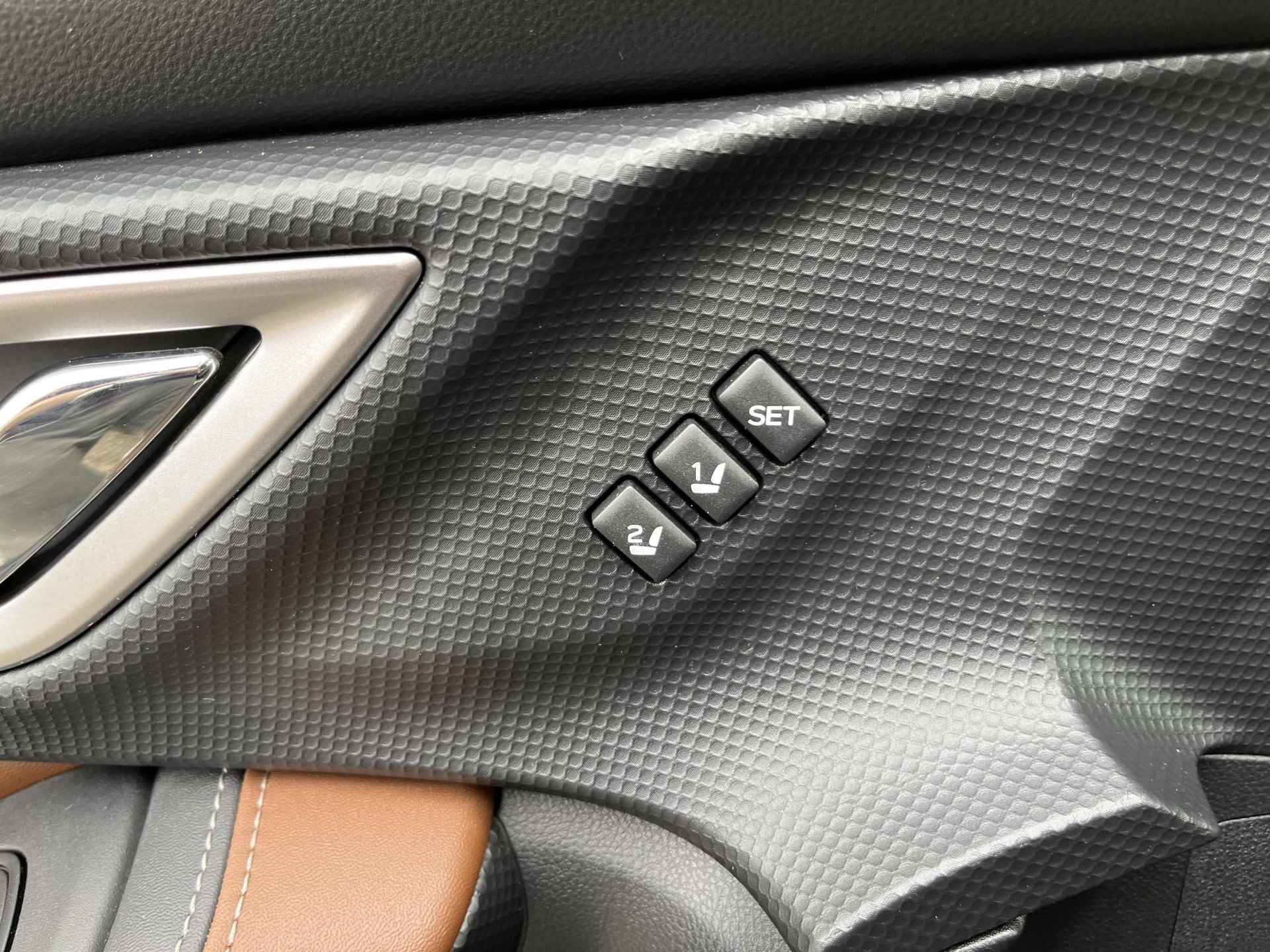 Subaru Forester 2.0i e-BOXER Premium CVT AWD | Trekhaak | Panoramadak | Adap. Cruise control | Bruin leer - 22/30