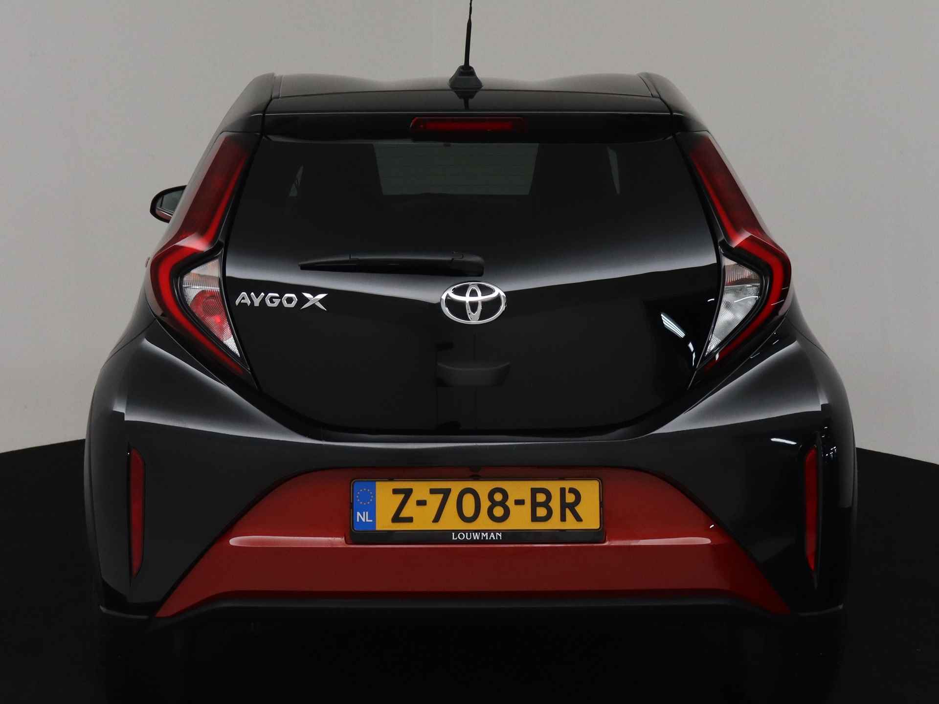 Toyota Aygo X 1.0 VVT-i S-CVT Pulse Limited | Automaat | Stoelverwarming | Parkeercamera | - 29/39