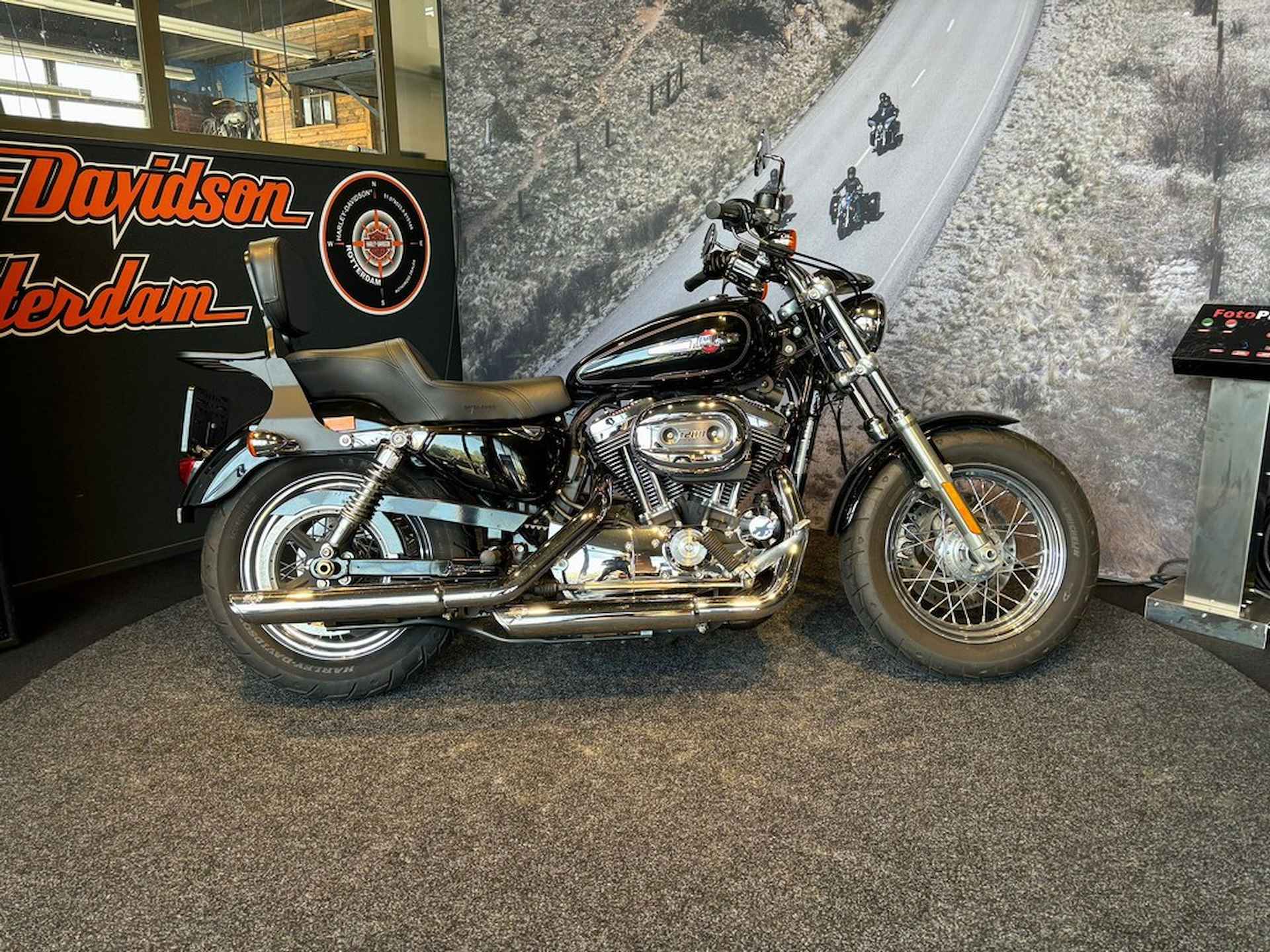 Harley-Davidson XL1200C - 4/9