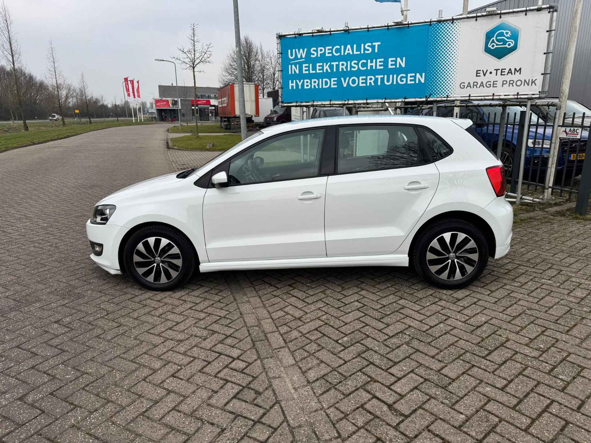 Volkswagen Polo verkocht 1.0 BlueMotion NAVI/CARPLAY/BLEUTOOHT - 6/30