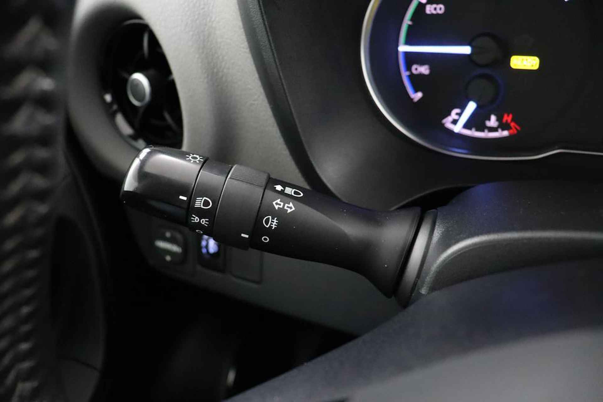 Toyota Yaris 1.5 Hybrid Energy | Fietsendragerbeugel | Navigatie | Cruise-Control | Parkeercamera | - 30/49