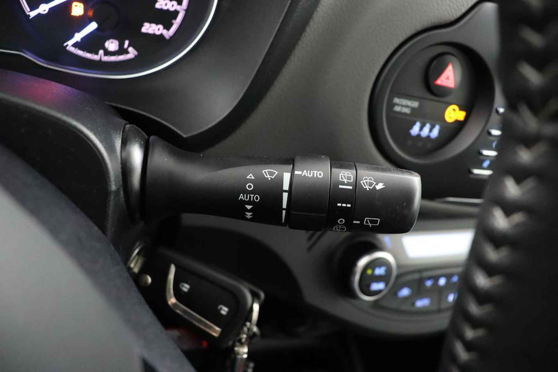 Toyota Yaris 1.5 Hybrid Energy | Fietsendragerbeugel | Navigatie | Cruise-Control | Parkeercamera | - 31/49