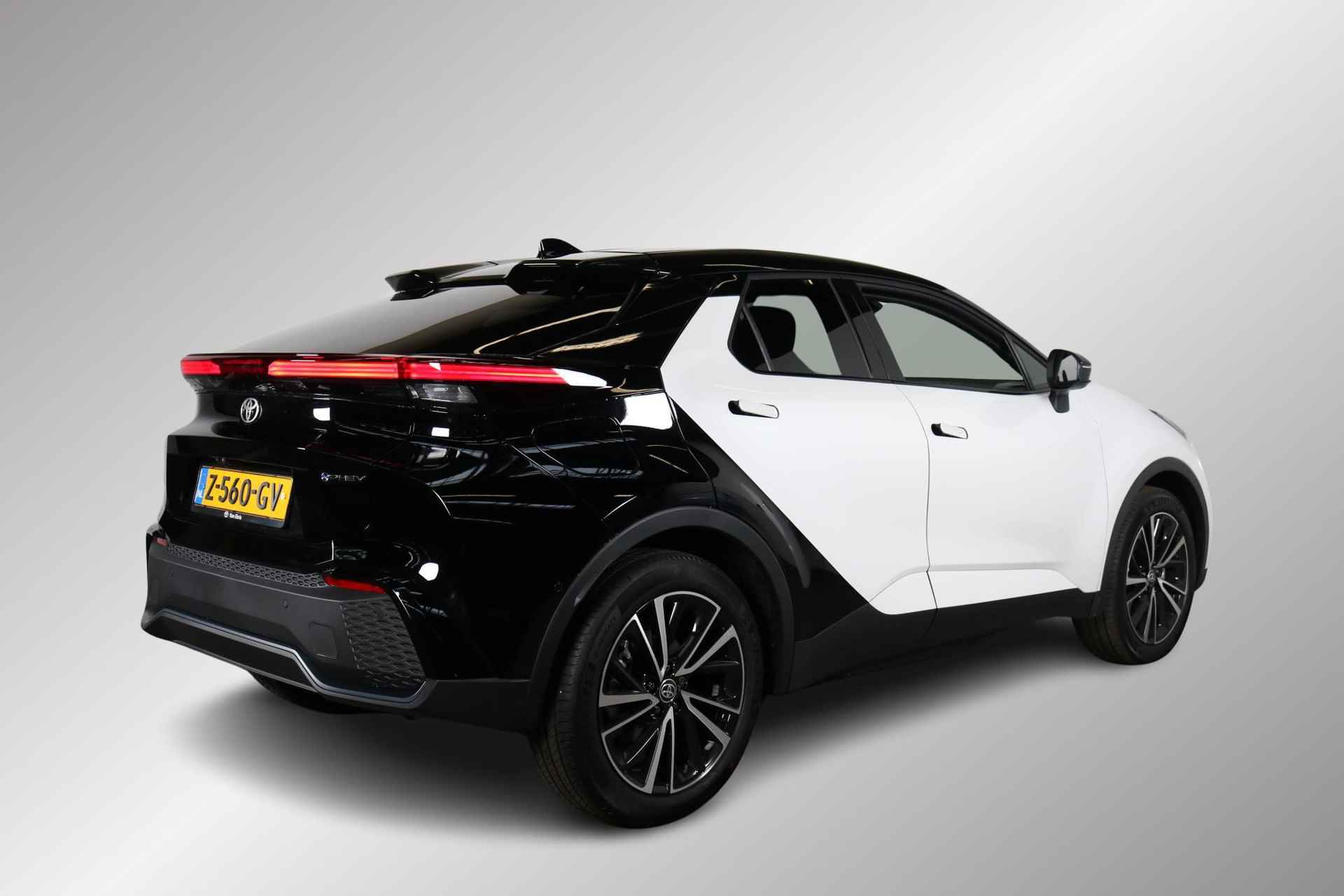 Toyota C-HR Plug-in Hybrid 220 Première Edition, Demo voordeel - 2/47