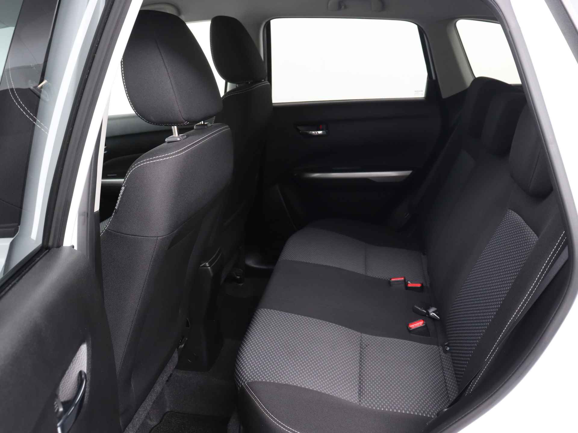 Suzuki Vitara 1.5 Hybrid Select | Automaat | Keyless entry | Adaptieve cruise control | Apple Carplay / Android Auto | - 17/38