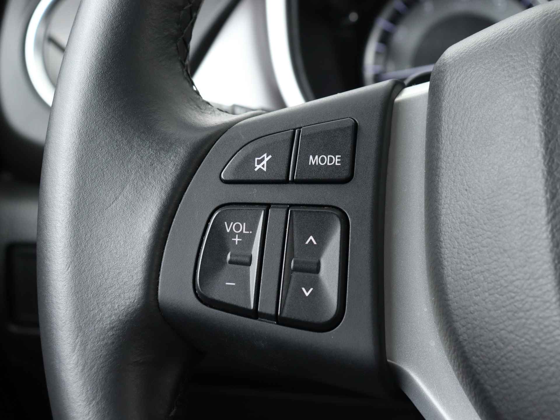 Suzuki Vitara 1.5 Hybrid Select | Automaat | Keyless entry | Adaptieve cruise control | Apple Carplay / Android Auto | - 18/38