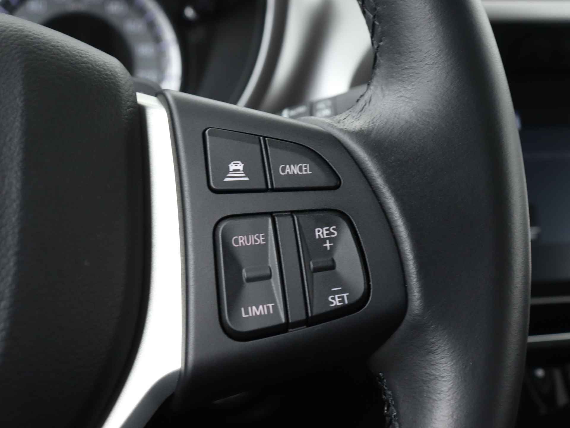 Suzuki Vitara 1.5 Hybrid Select | Automaat | Keyless entry | Adaptieve cruise control | Apple Carplay / Android Auto | - 19/38