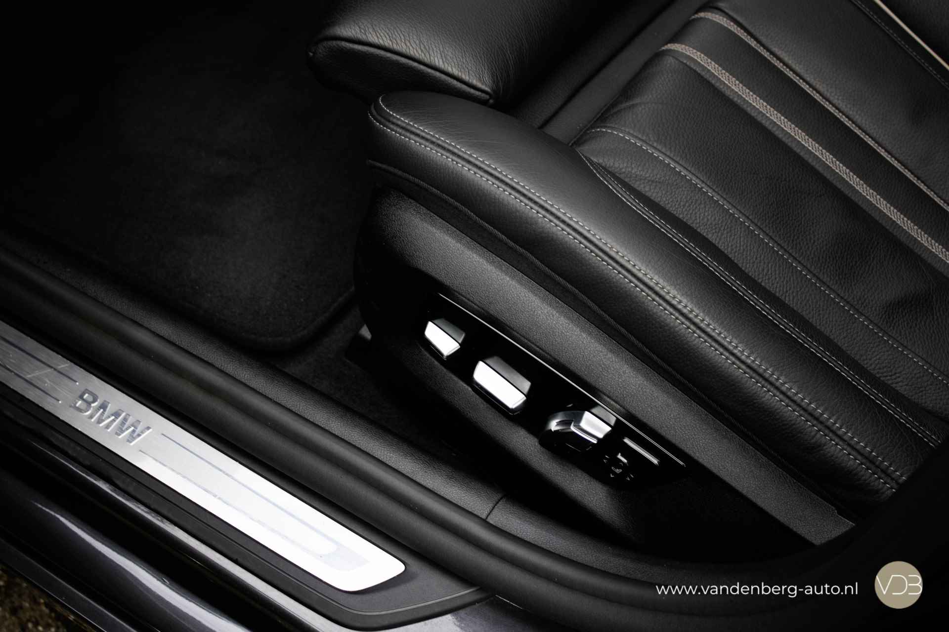 BMW 5 Serie 530e 293pk High Executive SCHUIFDAK TREKHAAK LEER Origineel NL - 8/21