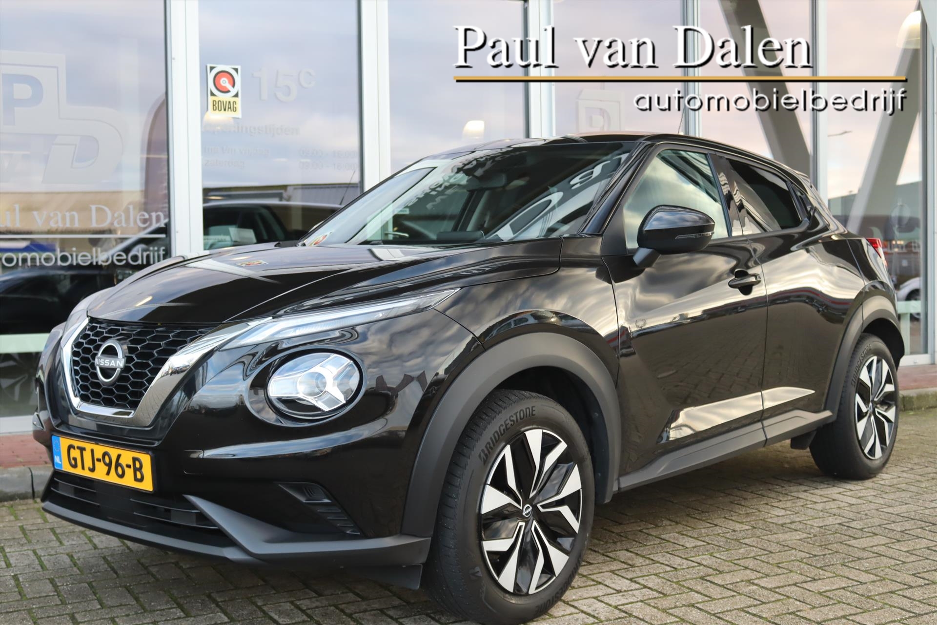 Nissan Juke 1.0 DIG-T 114PK ACENTA AUTOMAAT Navi Apple Carplay | Camera | Clima | Cruise | Stoelverwarming | Rijstrooksensor |