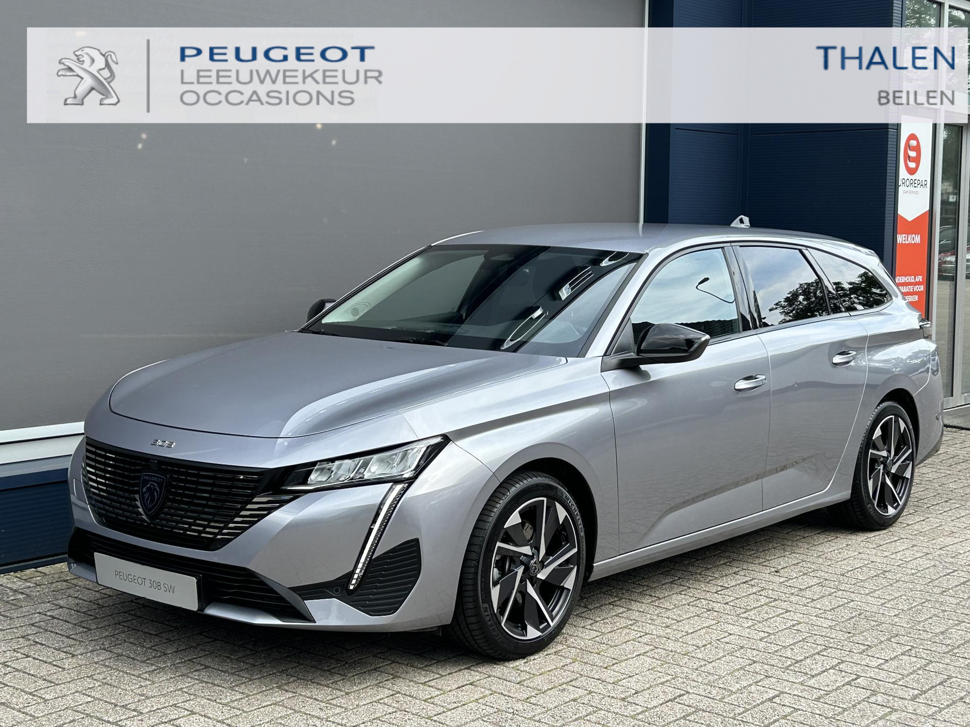 Peugeot 308 SW 1.5 BlueHDi 130 PK Allure Pack Business | Automaat | Navigatie | LED Verlichting | Cruise & Climate Control | Zeer Zuinig in verbruik | Trekvermogen 1500 KG | 17 " Lichtmetalen Velgen | Half Lederen Bekleding |