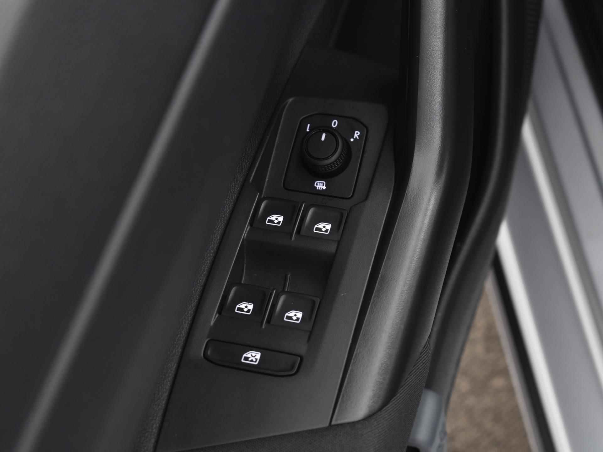 Volkswagen Taigo 1.0 Tsi 95pk Life | ACC | Airco | Keyless | P-Sensoren | Camera | App-Connect | Navi | 16'' Inch | Garantie t/m 23-06-2027 of 100.000km - 9/31