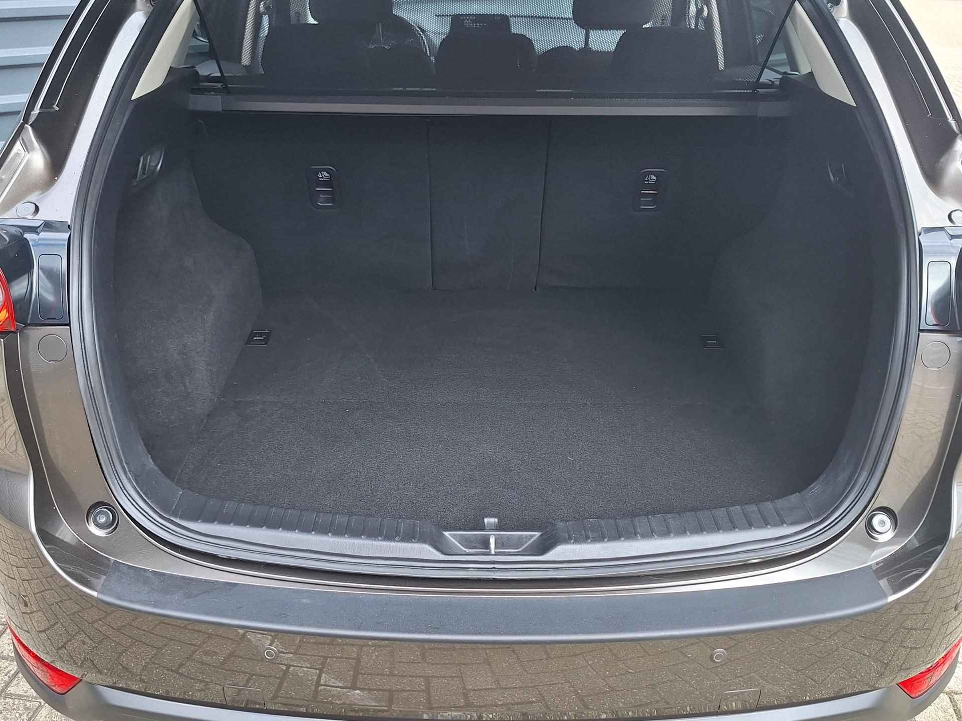 Mazda CX-5 2.5 SkyActiv-G 194 Comfort | Rijklaarprijs! | Climate Control | Navigatie | Cruise Control | HUD | Stoel-Stuurverwarming | Inclusief 36 mnd Garantie! | - 11/37