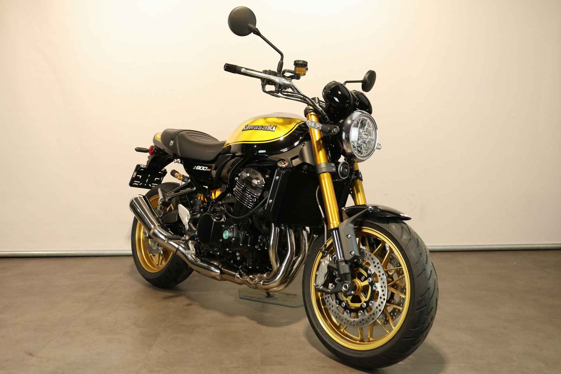 Kawasaki Z 900 RS SE - 13/15