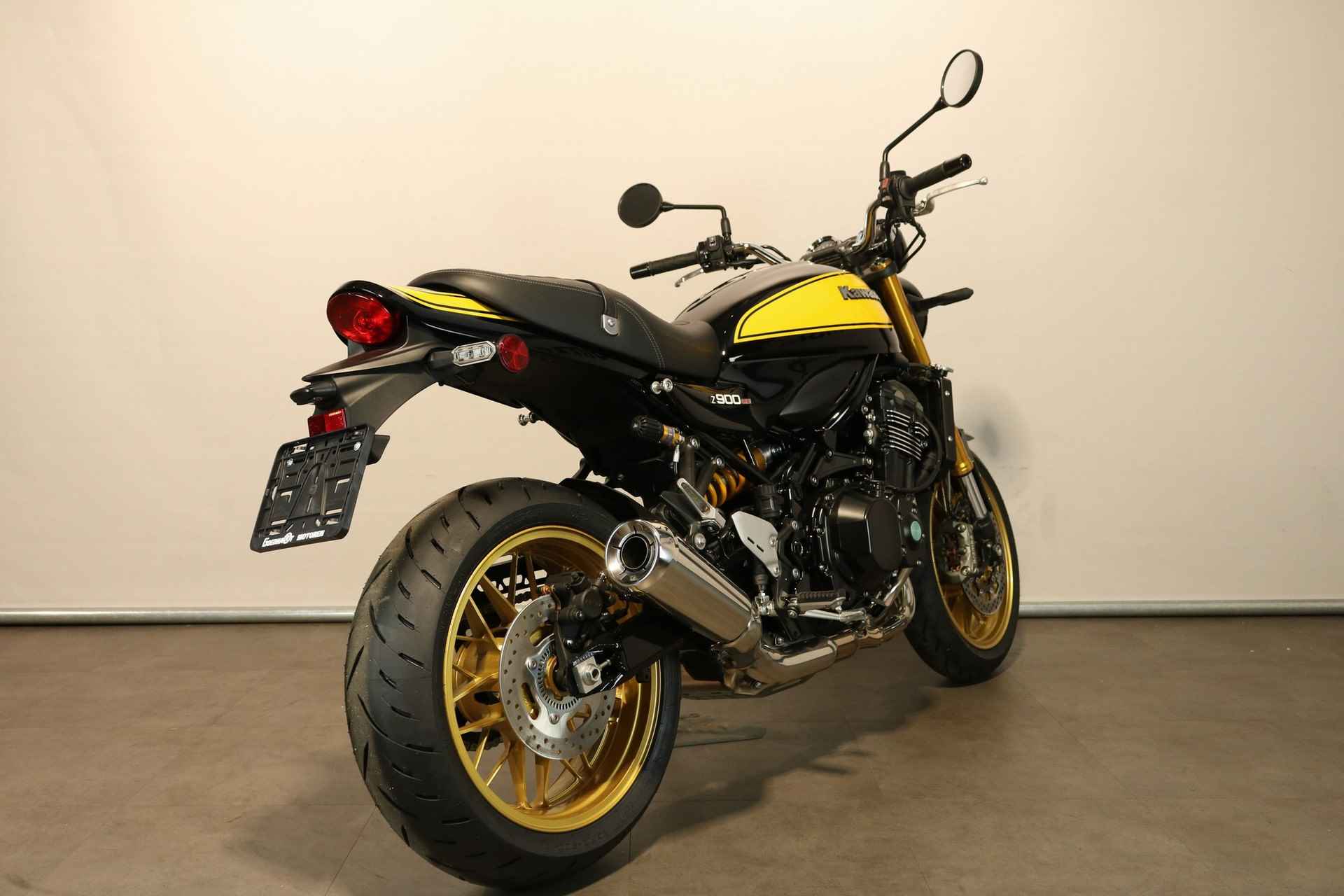 Kawasaki Z 900 RS SE - 15/15