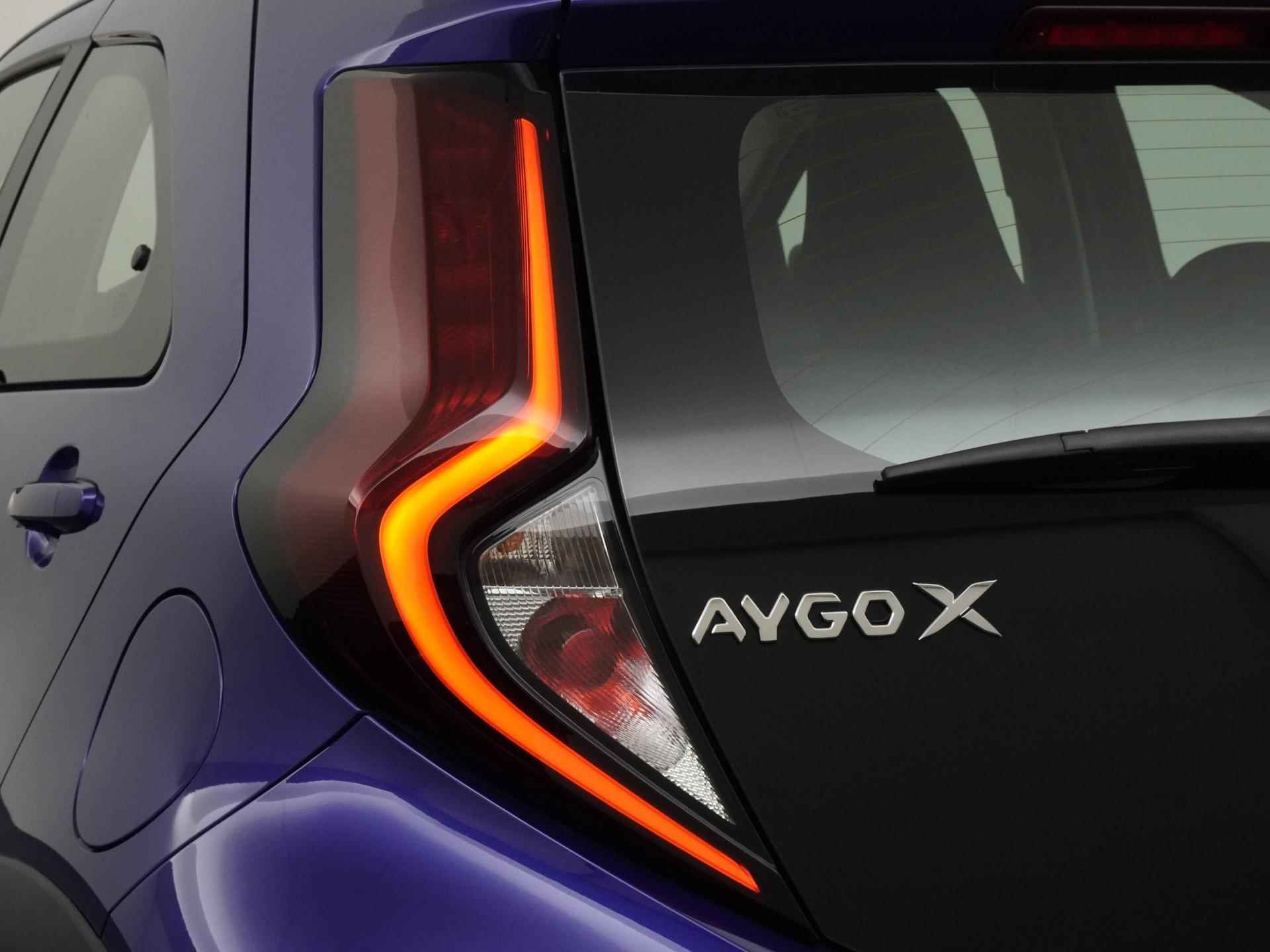 Toyota Aygo X 1.0 VVT-i S-CVT Automaat | Camera | Apple/Android Carplay | Zondag Open! - 20/30