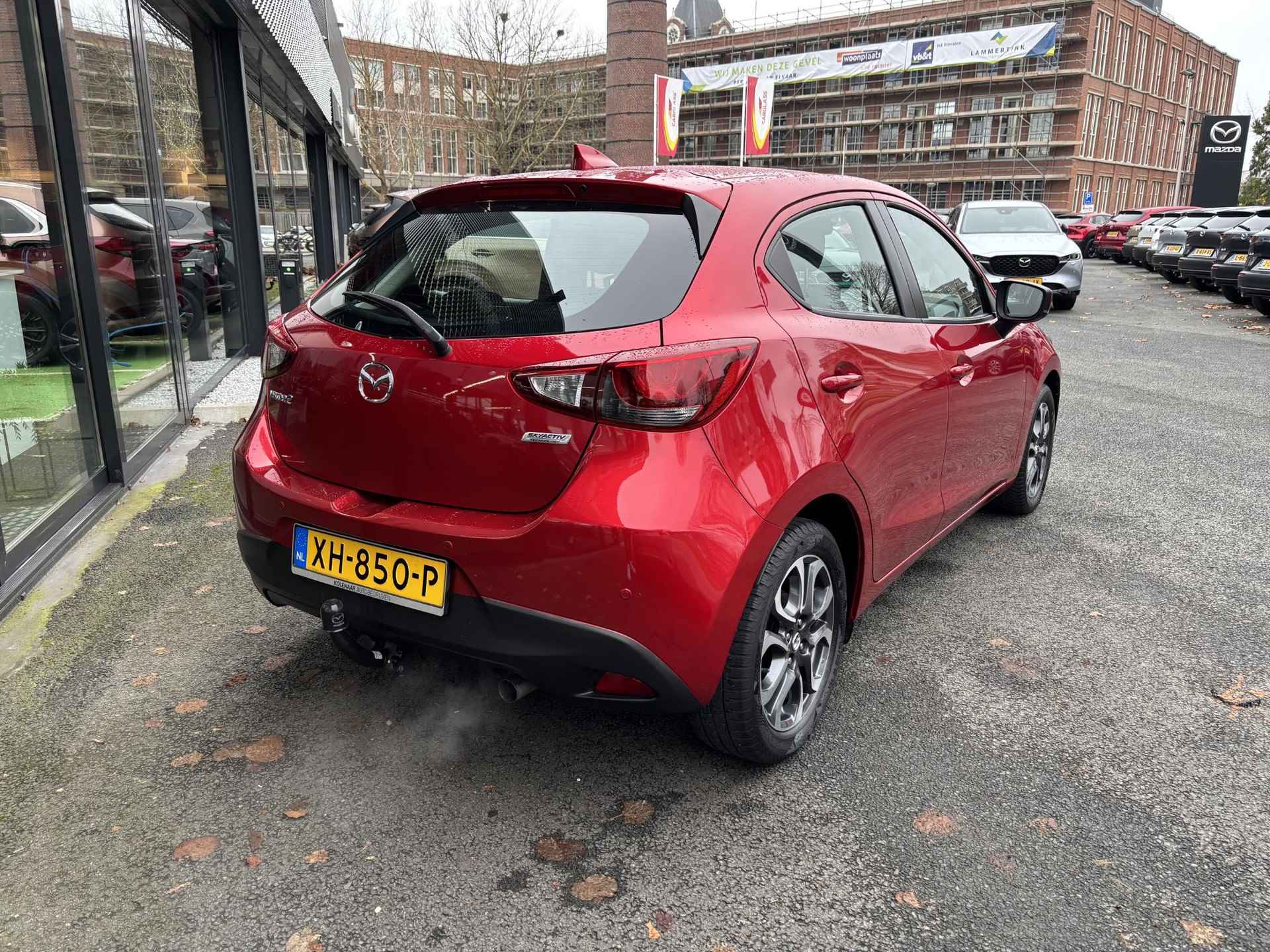 Mazda 2 1.5 Sky-G 90 Dynamic+ /Dealeronderhouden/Afn. Trekhaak/Navi/Airco/Cruise/PDC achter/16 inch LMV - 3/29