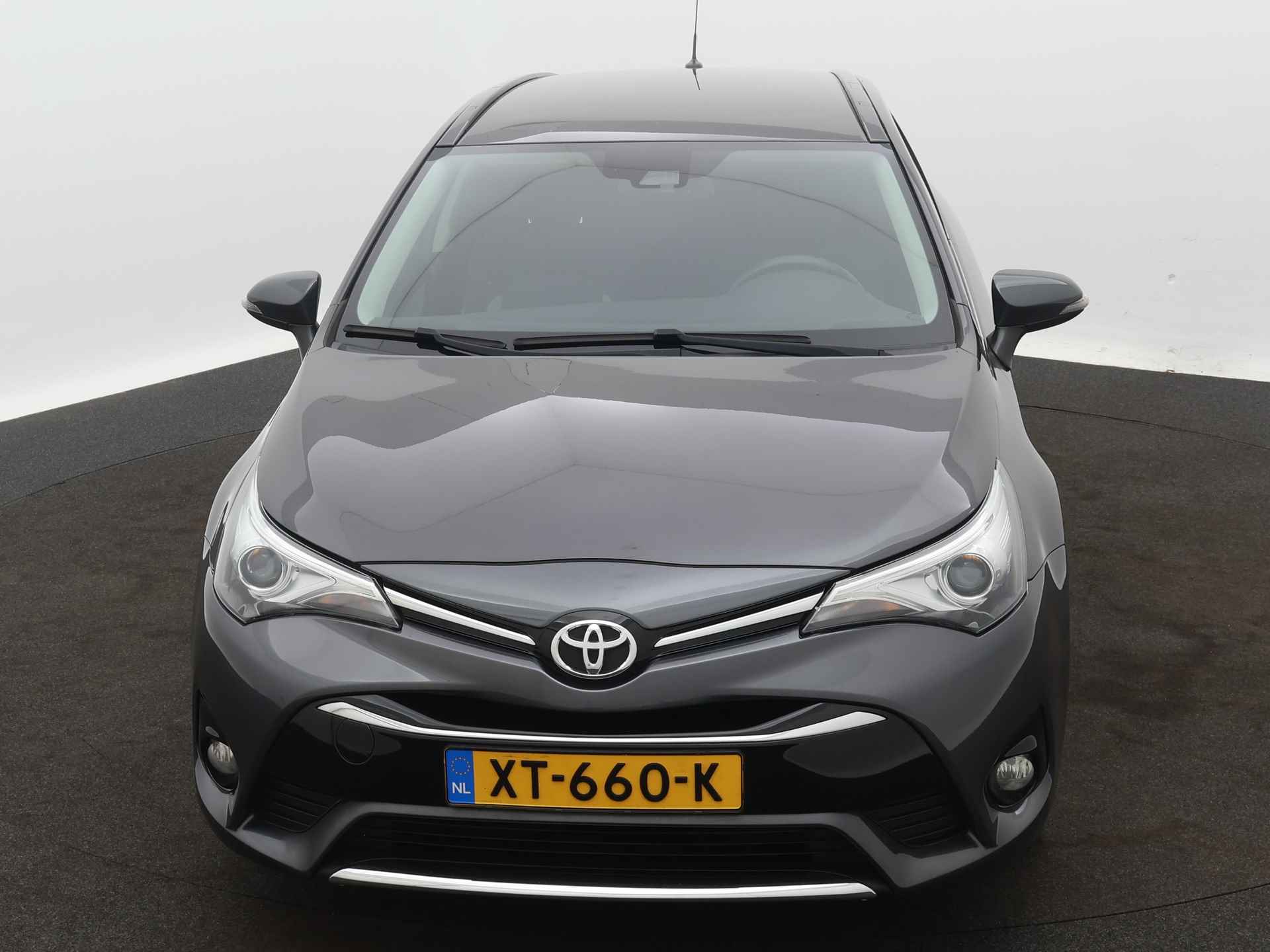 Toyota Avensis Touring Sports 1.8 VVT-i Executive Limited | Trekhaak | Voorstoelen verwarmd | Navigatie | Ruitenwisser Ontdooiing | - 28/44