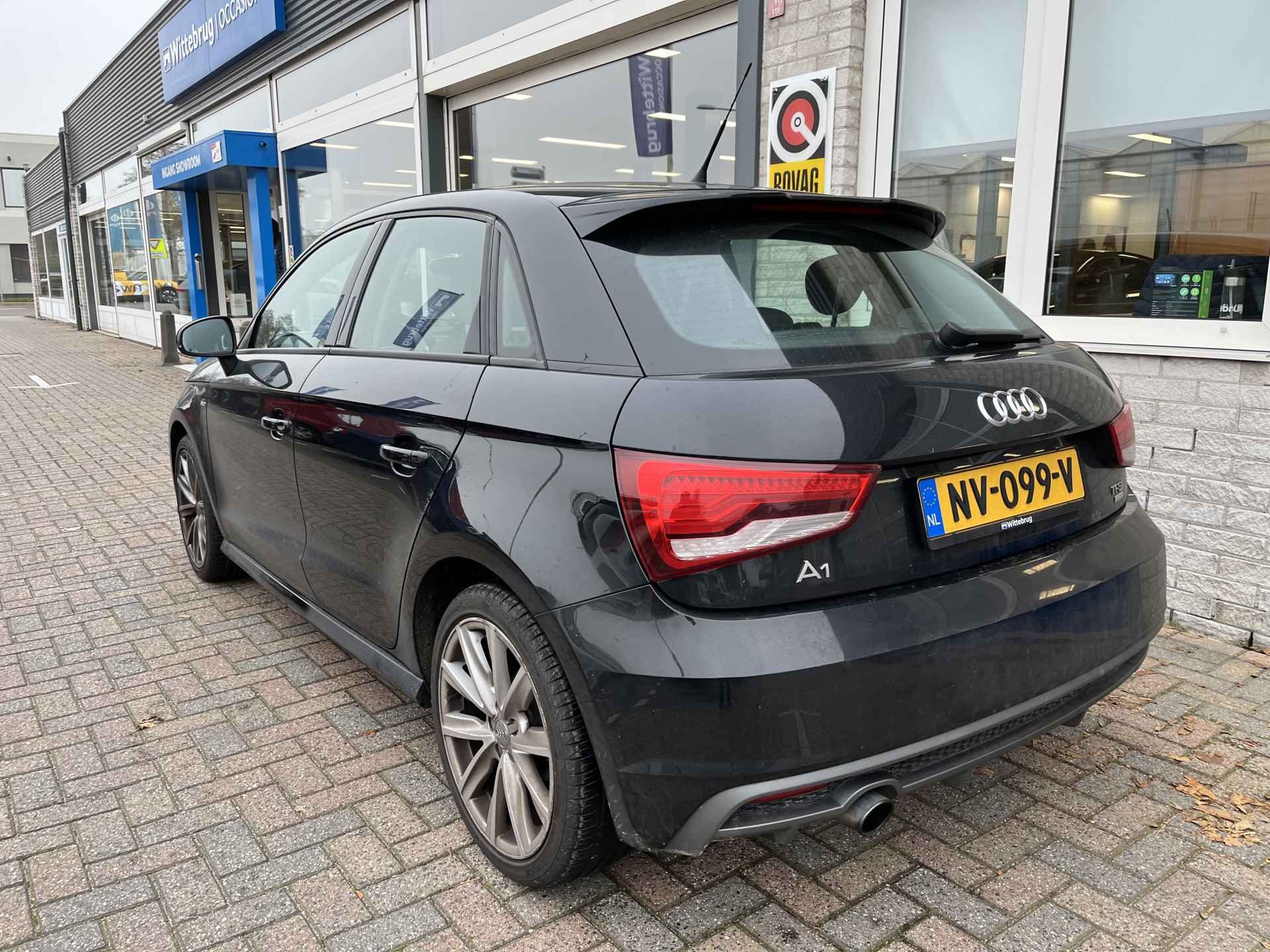 Audi A1 Sportback 1.0 TFSI S-Line / 5 DEURS/ ZEER ZUINIG/ CRUISE/ NAVI/ AIRCO/ 17" LMV - 6/23