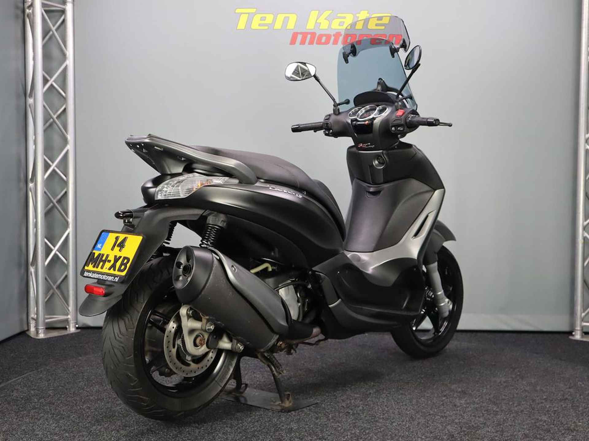 Piaggio Piagio Beverly 350 Sport ABS-ASR - 10/13