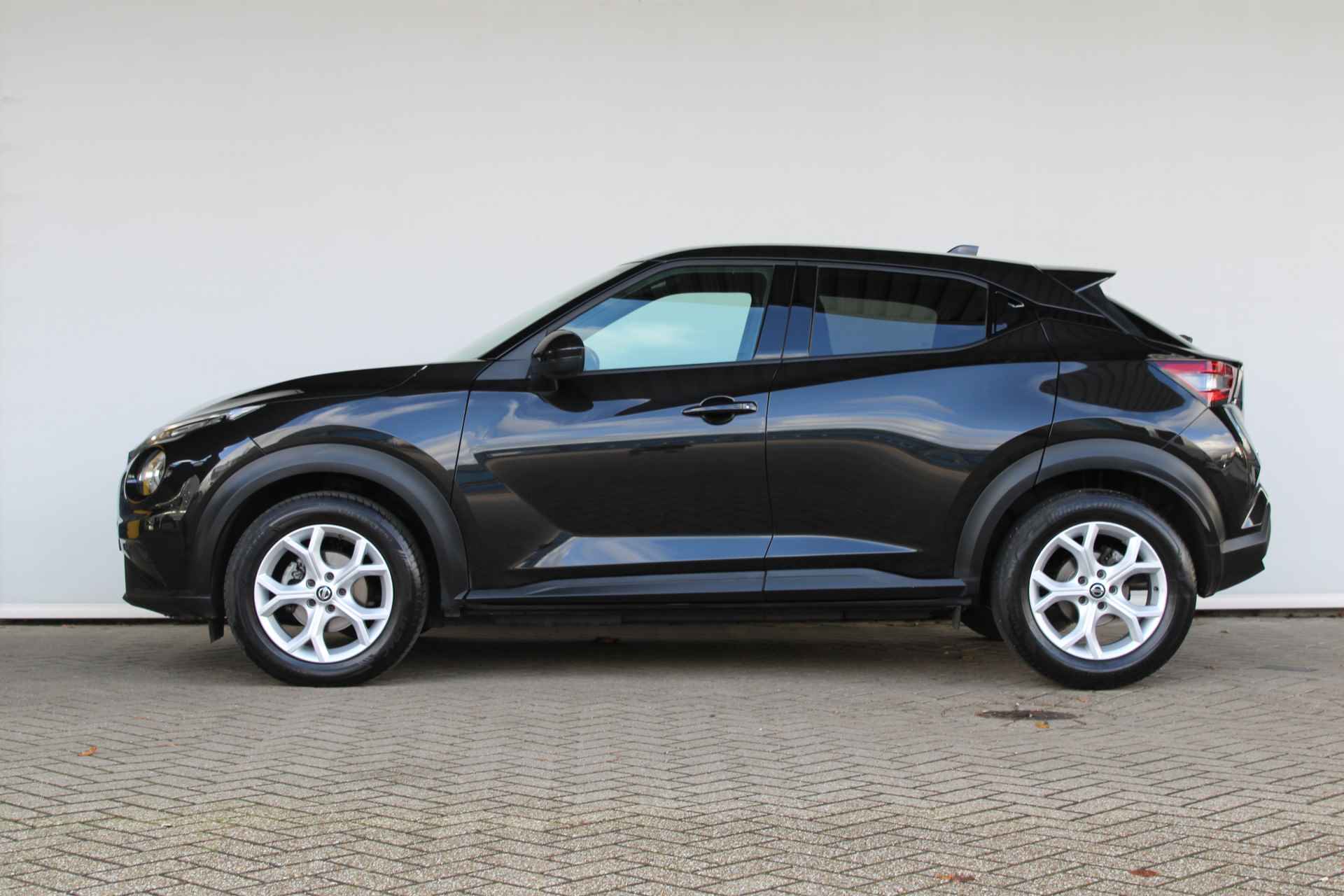 Nissan Juke 1.0 DIG-T Business Edition NAVI/CAMERA/KEYLESS/PDC/CLIMATE/STOELVERWARMING/VERWAMRDE VOORRUIT - 3/31