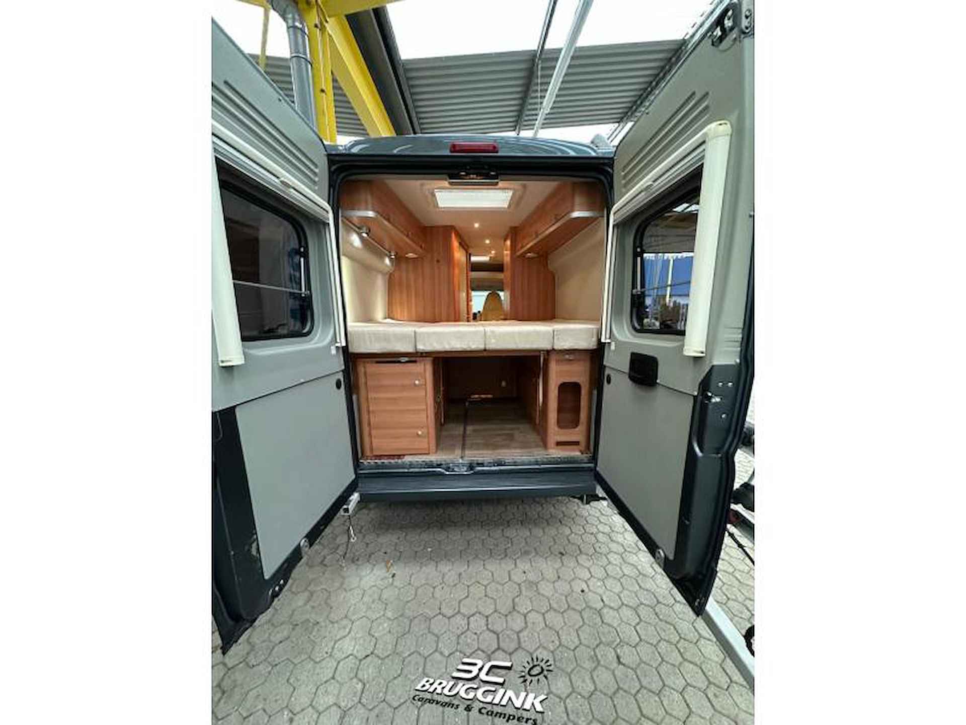 Hymer Car 322 GT - BORCULO - 4/15