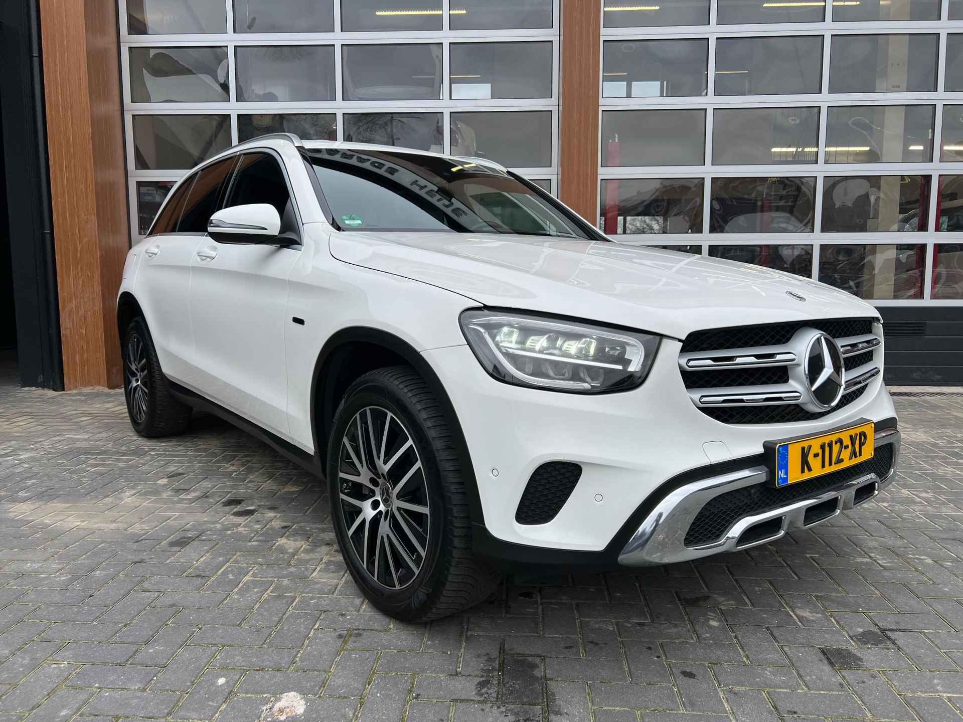 Mercedes-Benz GLC-klasse 300e 4MATIC Business Solution Luxury | Plug-in Hybride | NL-Auto | - 3/24