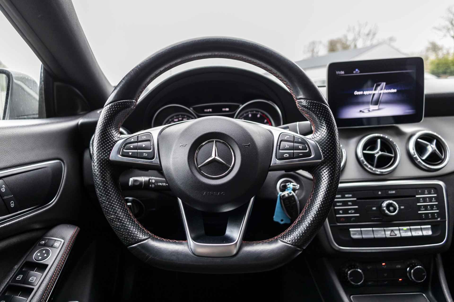 Mercedes-Benz CLA-Klasse 180 Business Solution AMG | Automaat | NL Auto | CAM | LED | Afn. Trekhaak | Stoelverw. | - 7/42