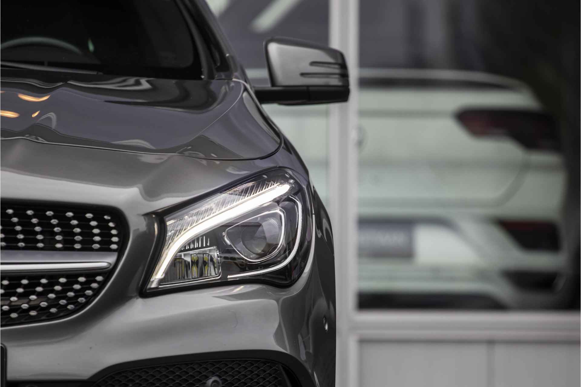 Mercedes-Benz CLA-Klasse 180 Business Solution AMG | Automaat | NL Auto | CAM | LED | Afn. Trekhaak | Stoelverw. | - 18/42