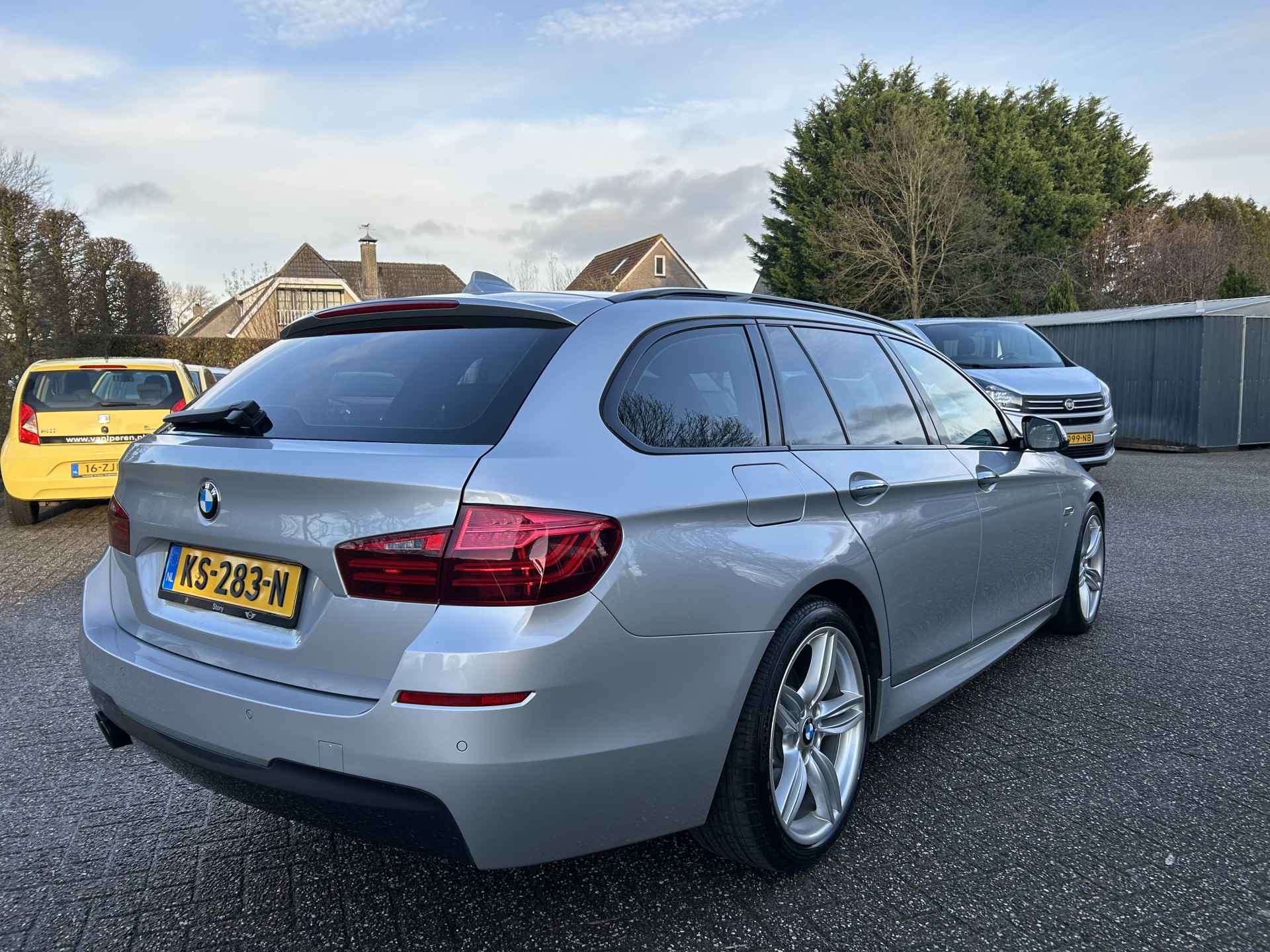 BMW 5 Serie Touring 520i M Sport Edition High Executive Pano, org. Ned auto - 8/16