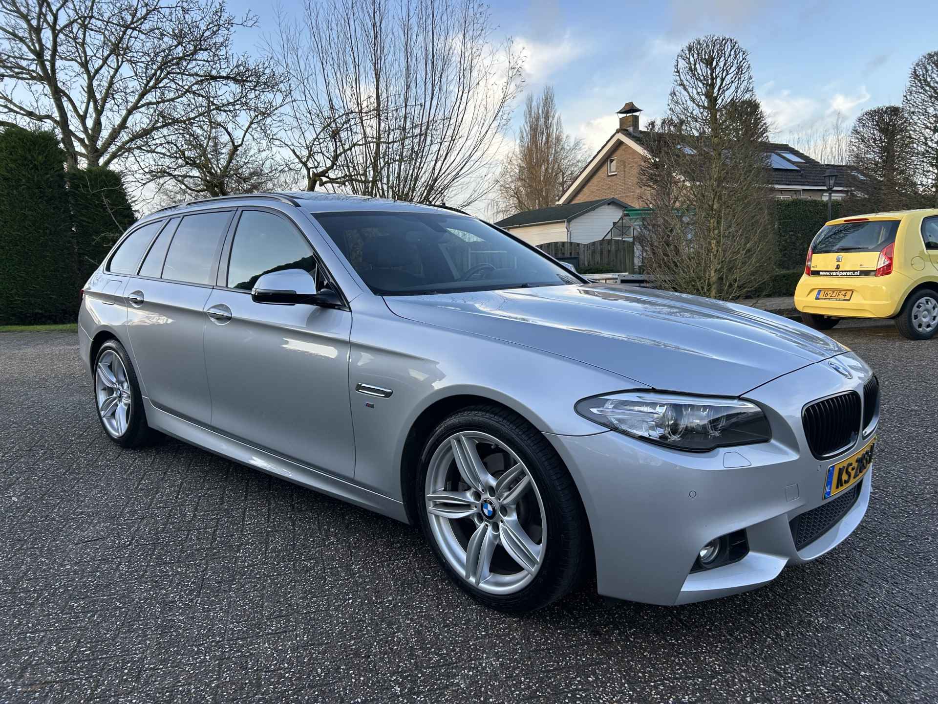 BMW 5 Serie Touring 520i M Sport Edition High Executive Pano, org. Ned auto - 10/16