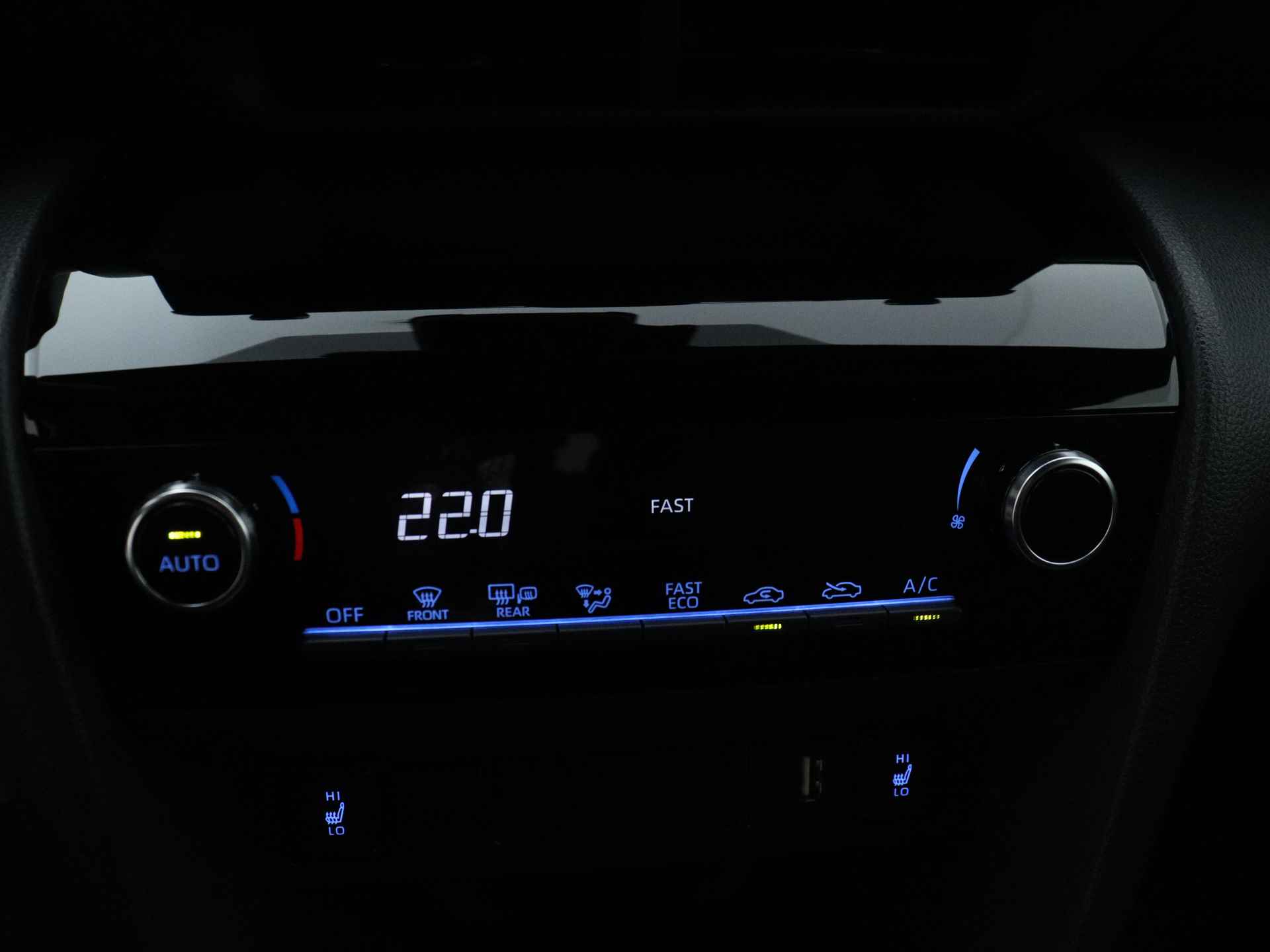 Toyota Yaris Cross 1.5 Hybrid Dynamic Limited | Apple Carplay / Android Auto | Stoel -/ Stuur Verwarming | - 12/42