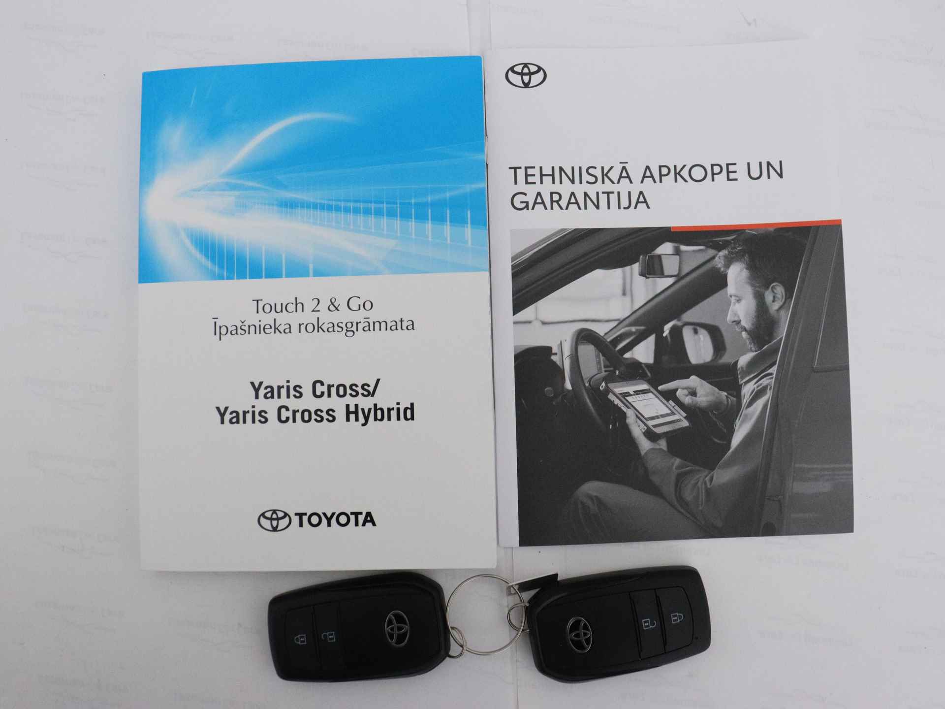 Toyota Yaris Cross 1.5 Hybrid Dynamic Limited | Apple Carplay / Android Auto | Stoel -/ Stuur Verwarming | - 14/42