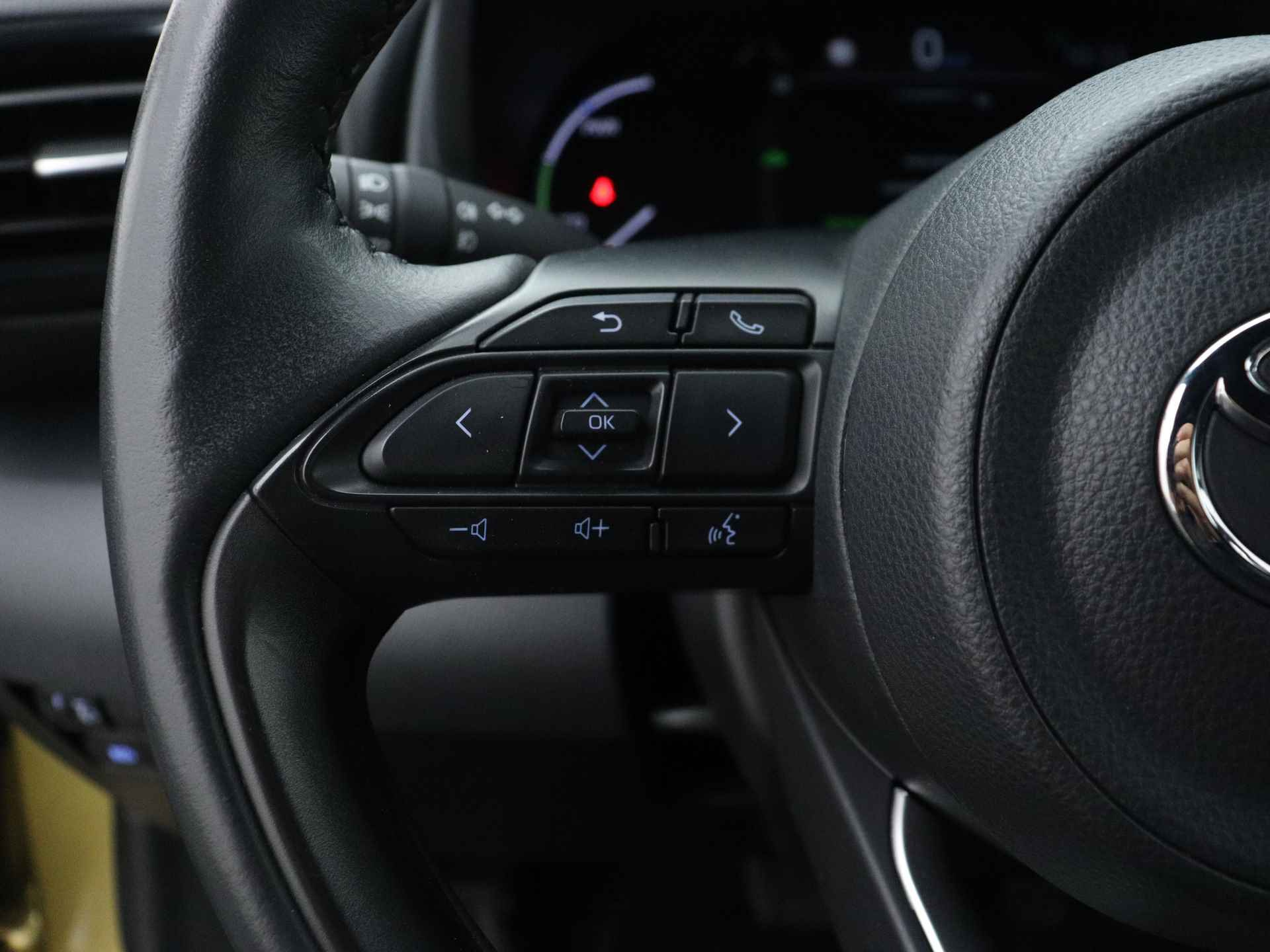 Toyota Yaris Cross 1.5 Hybrid Dynamic Limited | Apple Carplay / Android Auto | Stoel -/ Stuur Verwarming | - 22/42