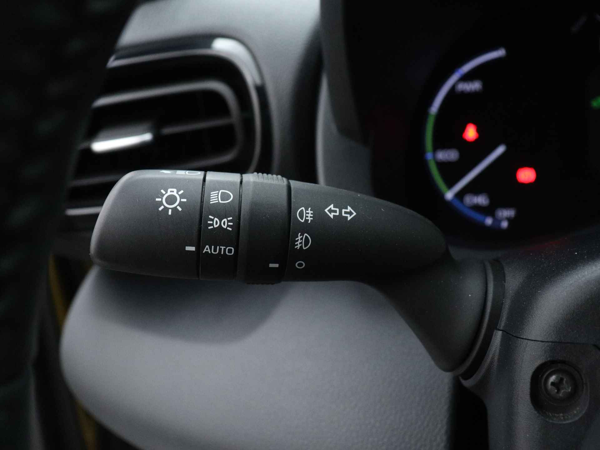 Toyota Yaris Cross 1.5 Hybrid Dynamic Limited | Apple Carplay / Android Auto | Stoel -/ Stuur Verwarming | - 24/42
