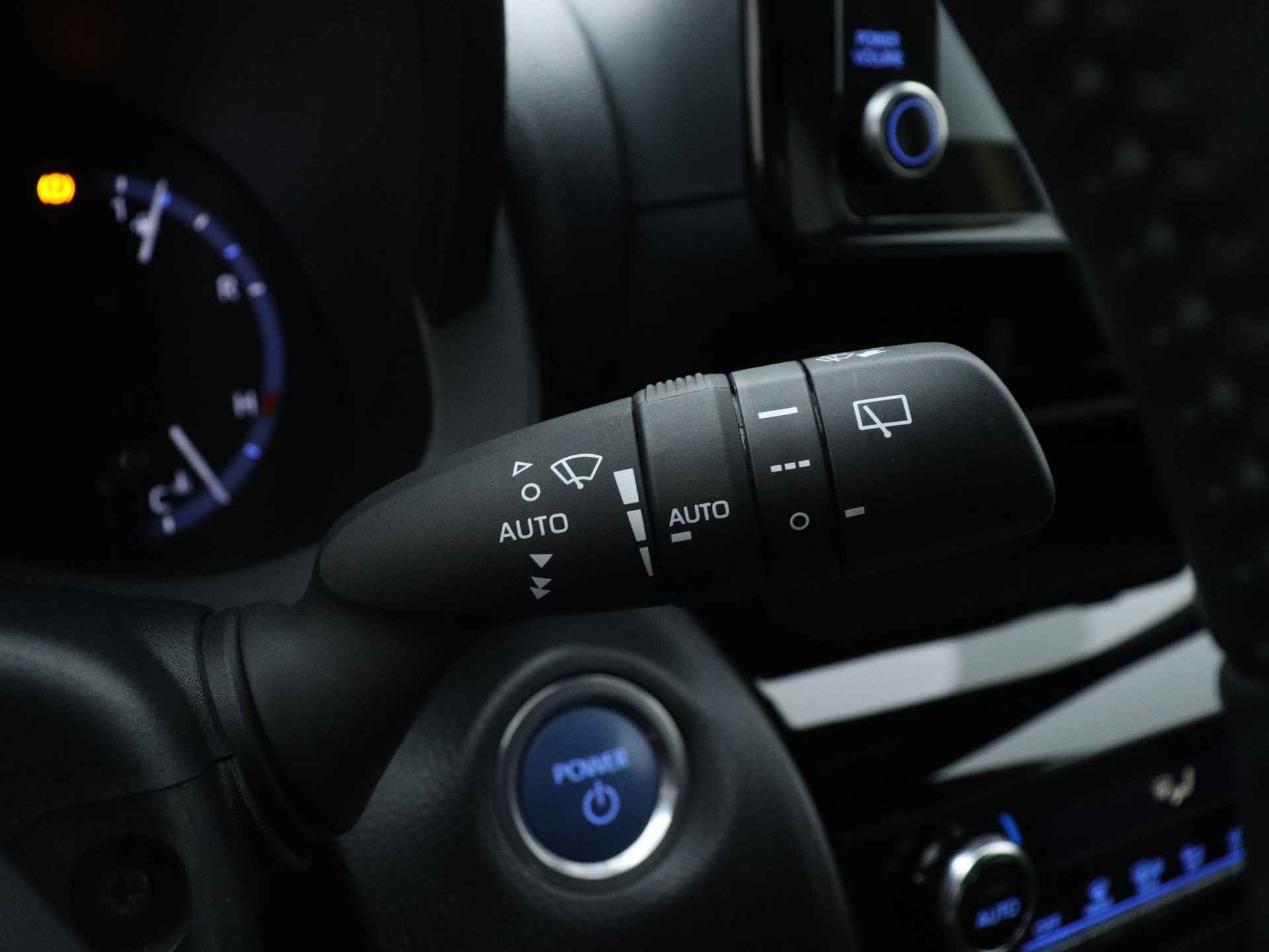 Toyota Yaris Cross 1.5 Hybrid Dynamic Limited | Apple Carplay / Android Auto | Stoel -/ Stuur Verwarming | - 25/42