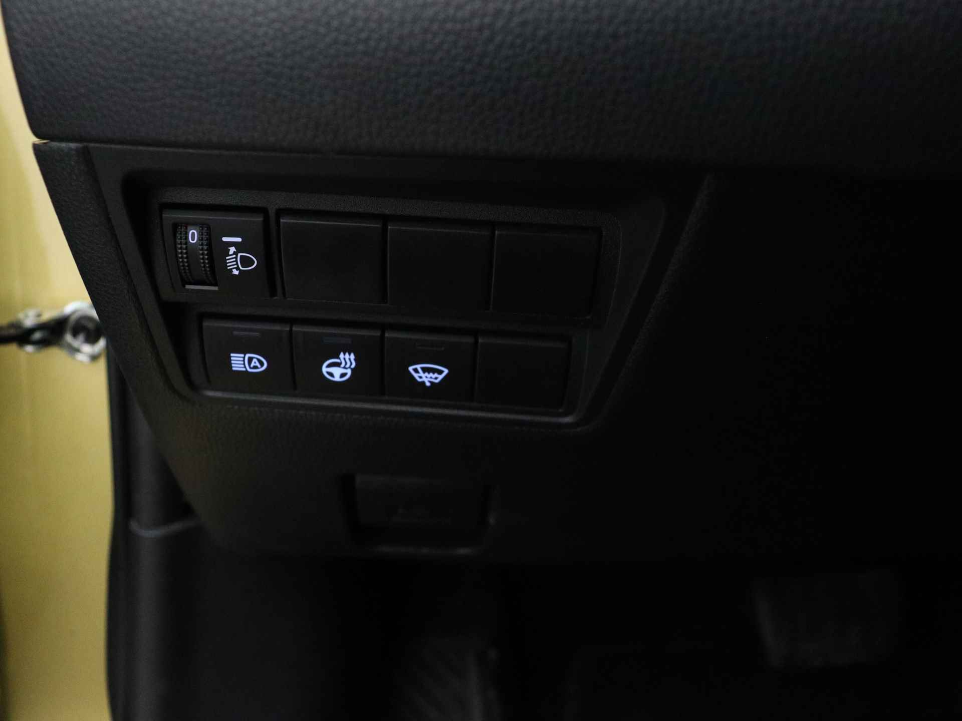 Toyota Yaris Cross 1.5 Hybrid Dynamic Limited | Apple Carplay / Android Auto | Stoel -/ Stuur Verwarming | - 34/42