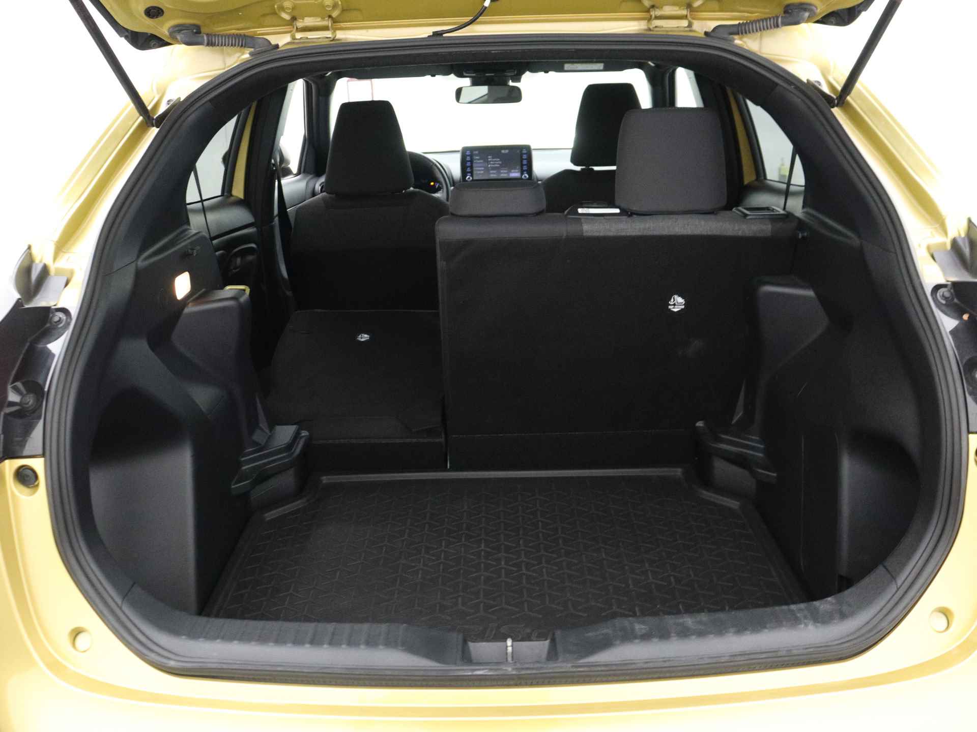 Toyota Yaris Cross 1.5 Hybrid Dynamic Limited | Apple Carplay / Android Auto | Stoel -/ Stuur Verwarming | - 37/42